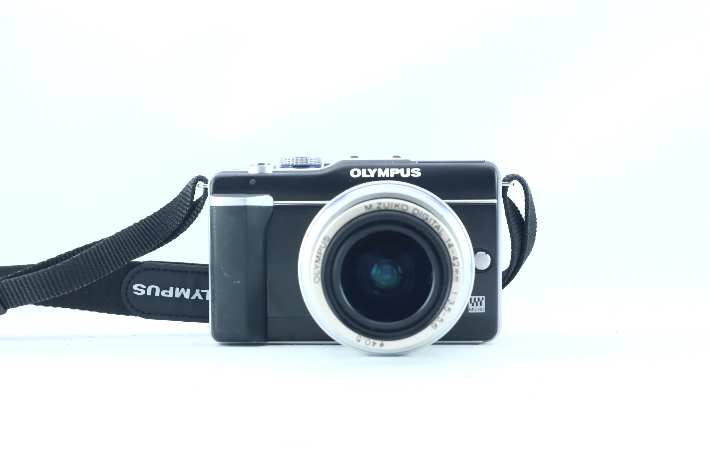 Olympus PEN E-PL1 - Image 2