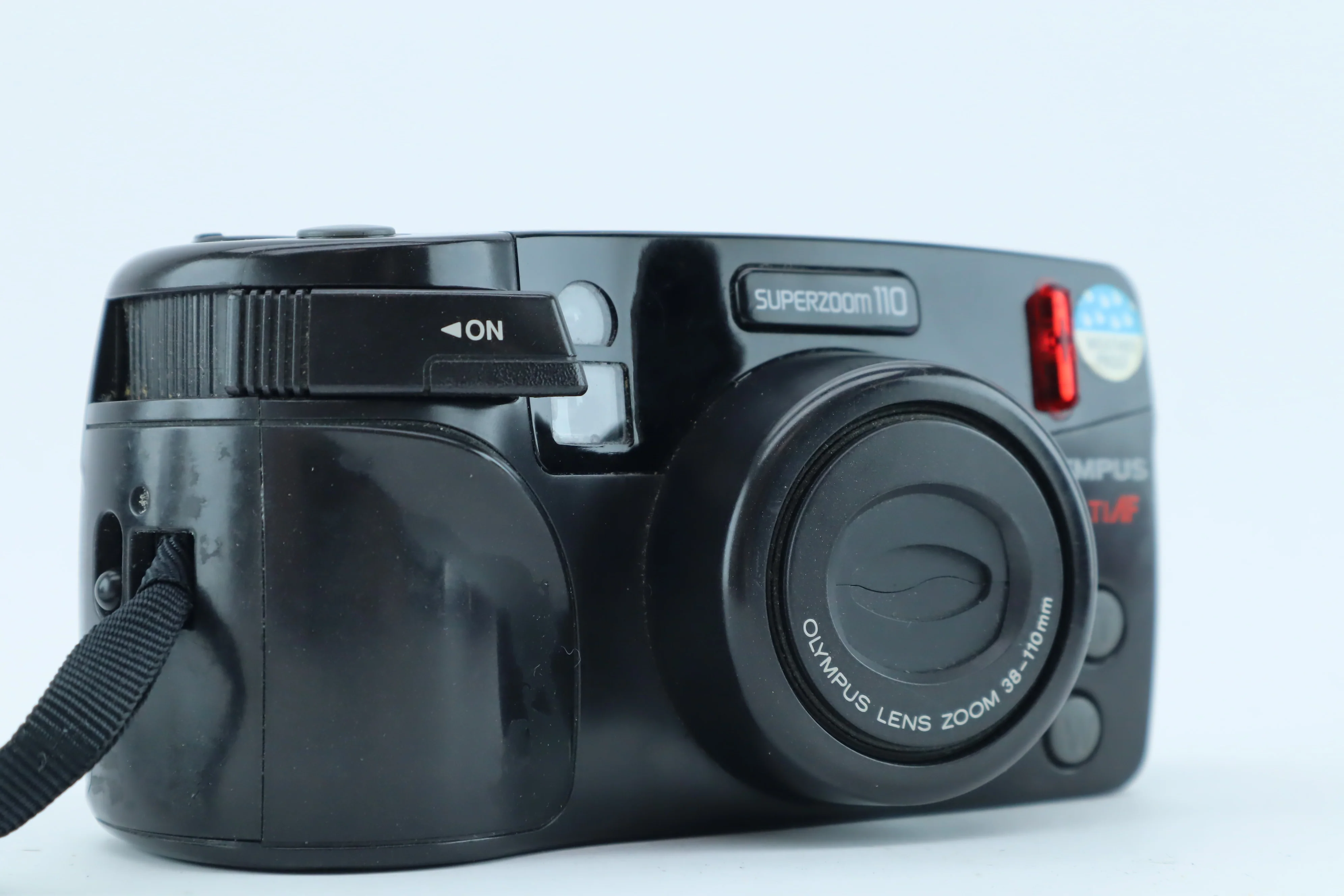 Olympus Superzoom 110 - Image 2