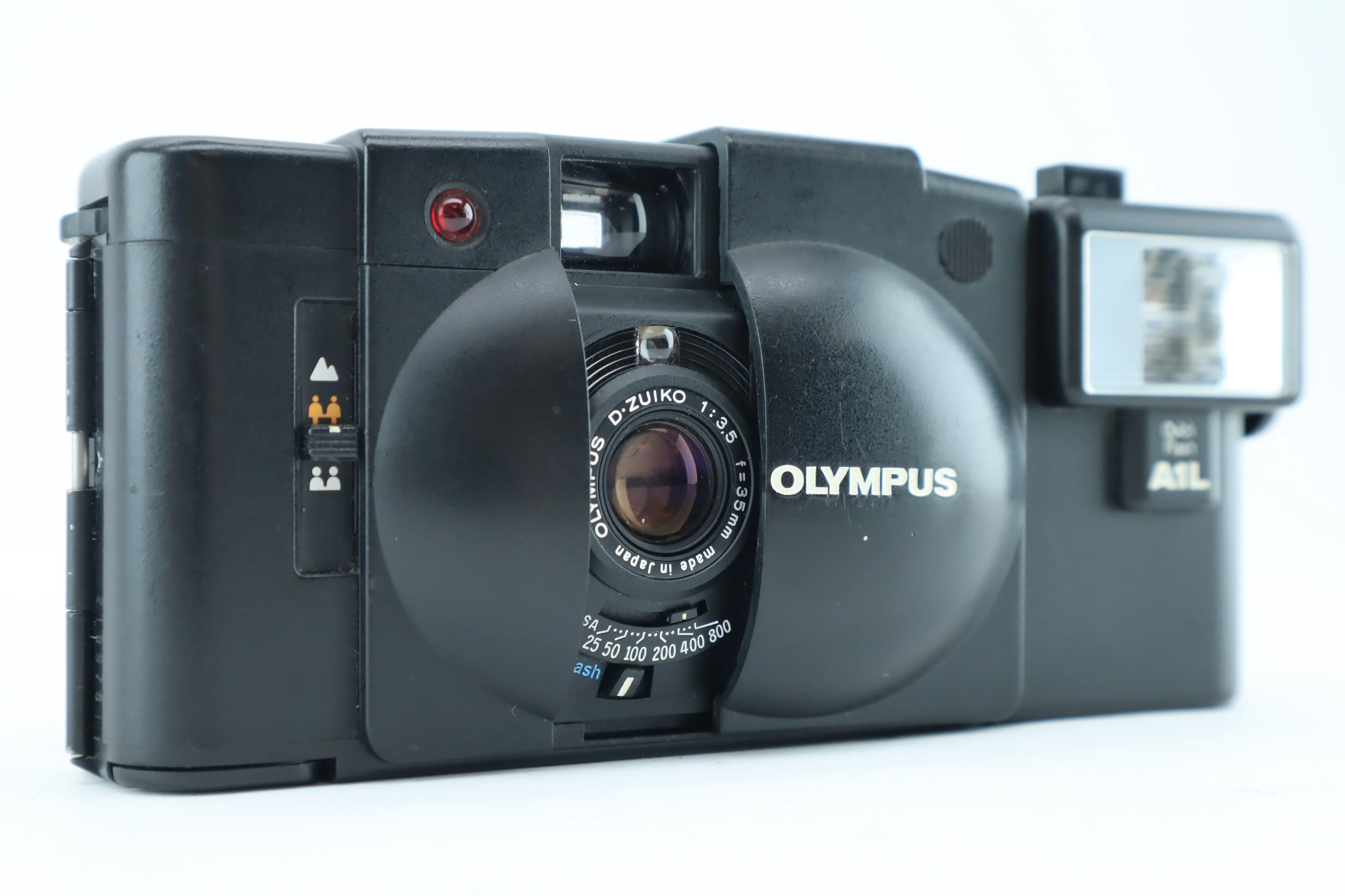 Olympus XA2 with d.zuiko 3,5/35mm