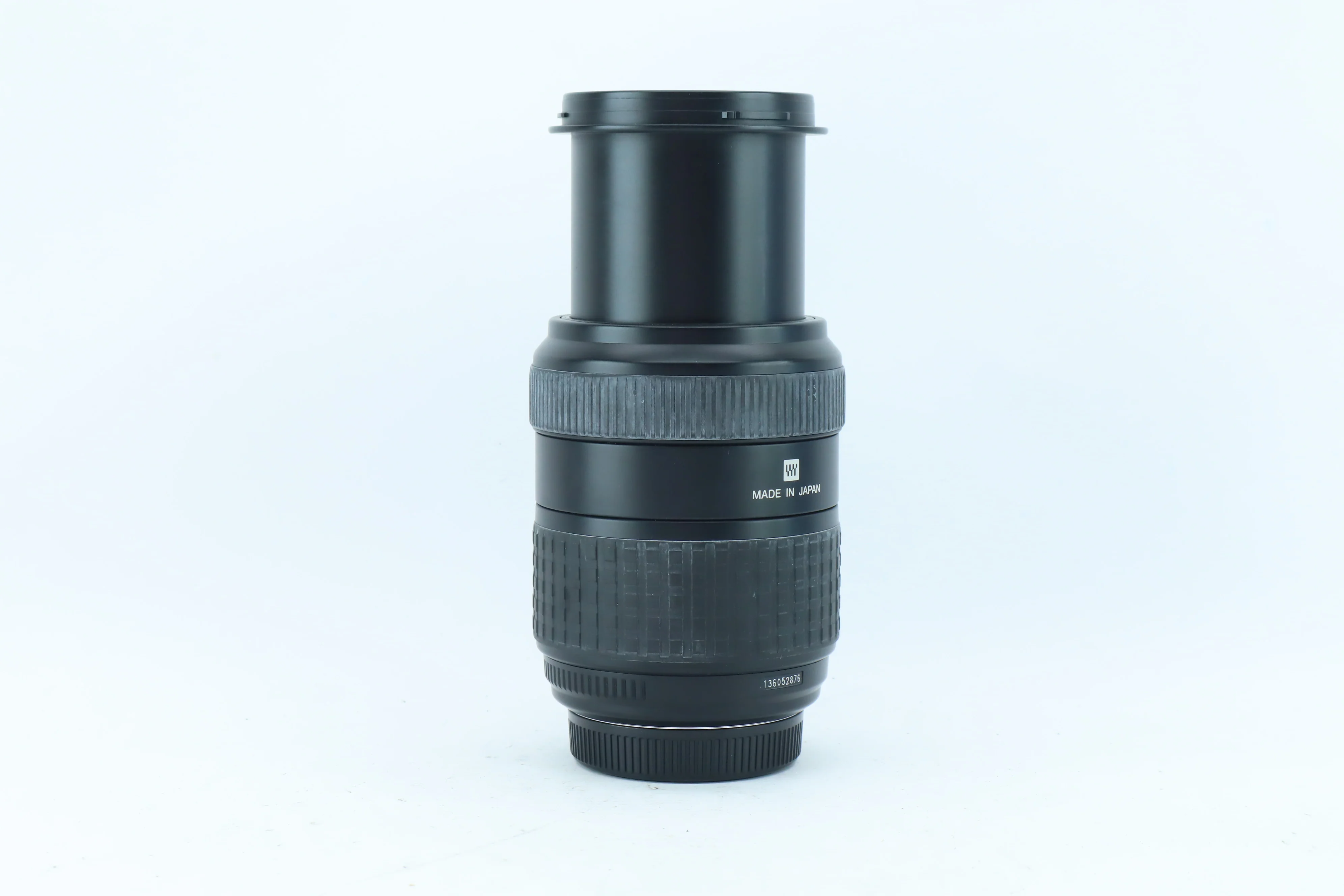 Olympus Zuiko Digital 40-150mm f/3.5-4.5 - Image 2