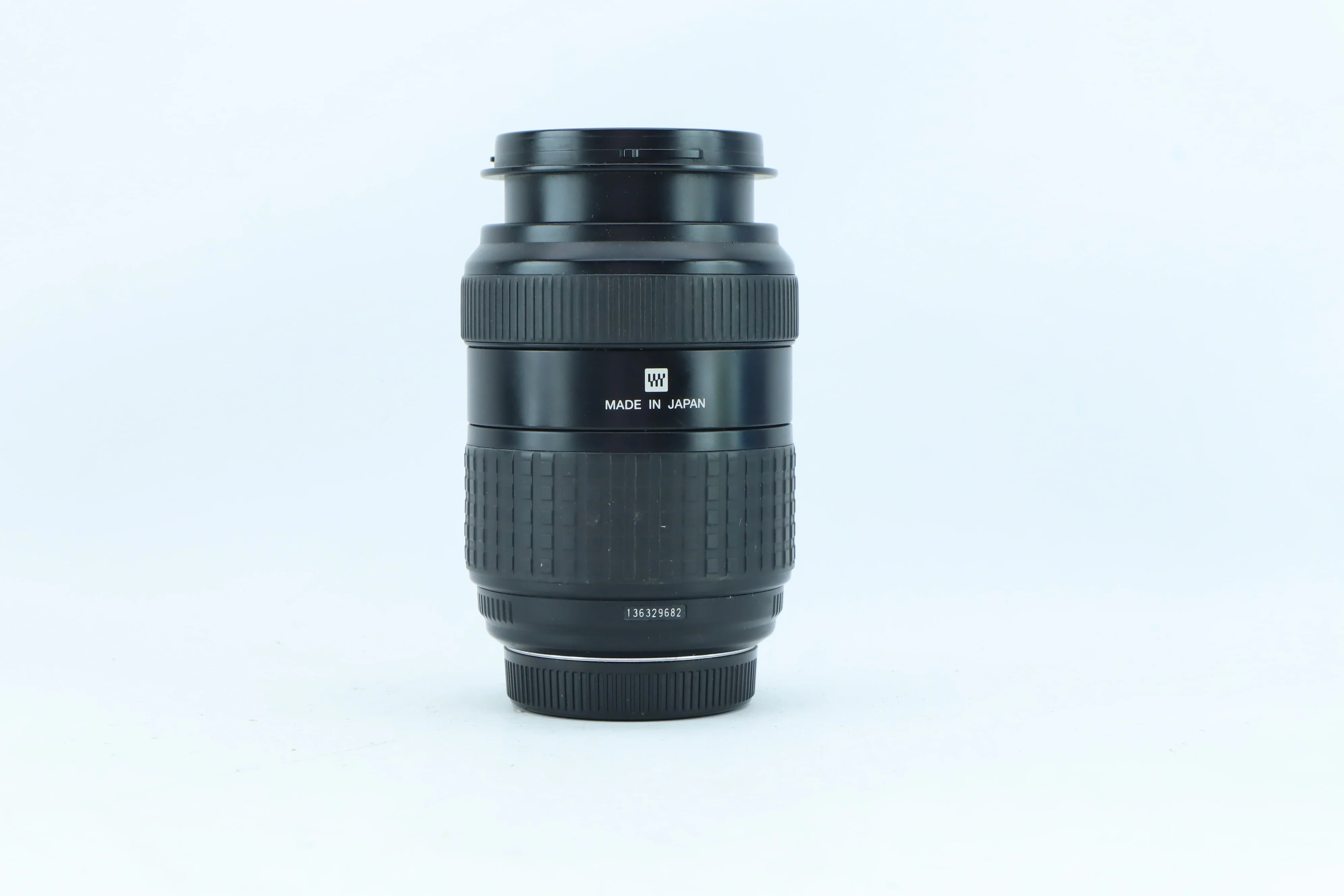 Olympus Zuiko Digital 40-150mm f/3.5-4.5 - Image 2
