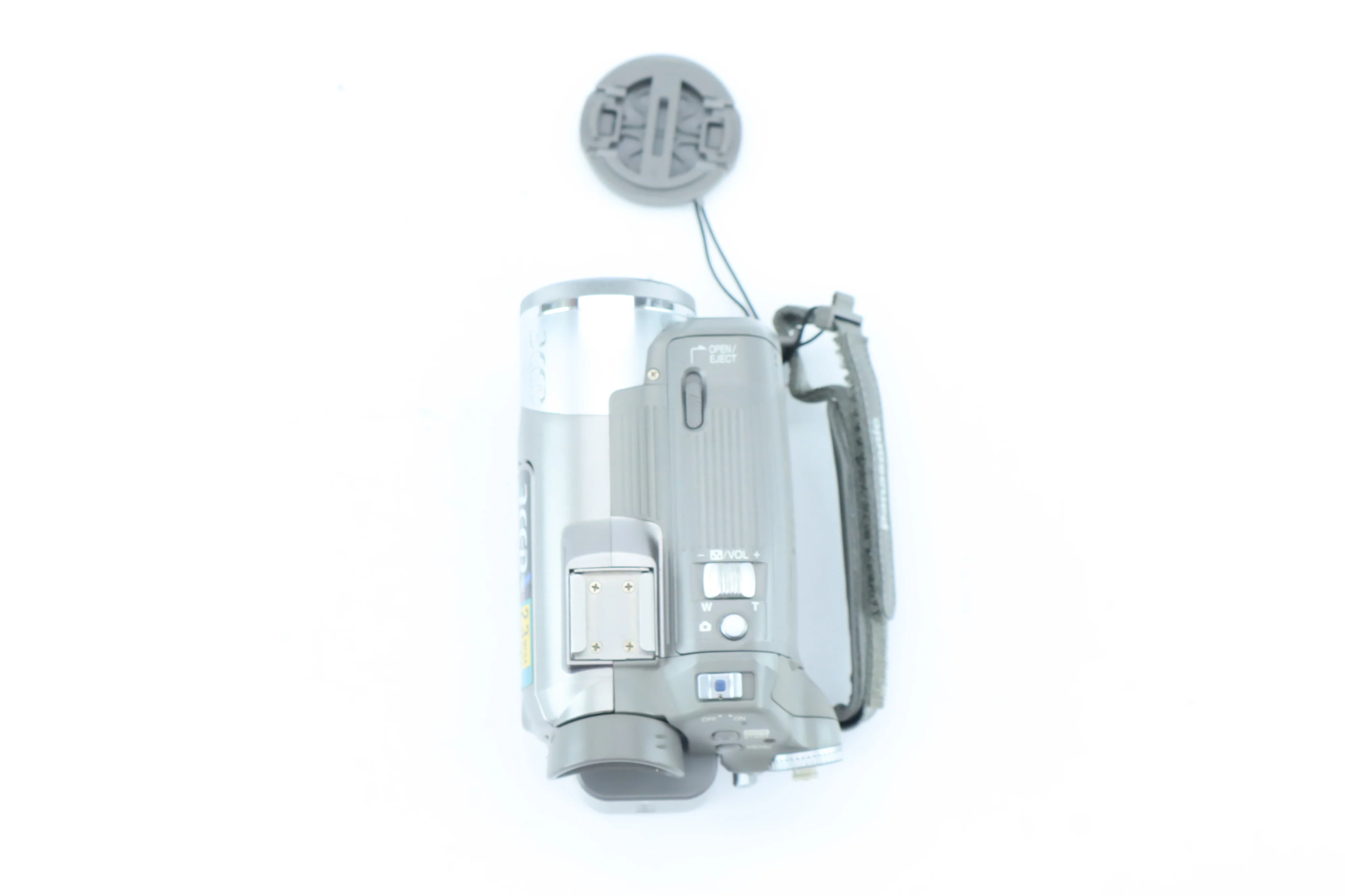 Panasonic 3CCD MiniDV Camcorder – 2.3 Megapixel Video Camera - Image 5