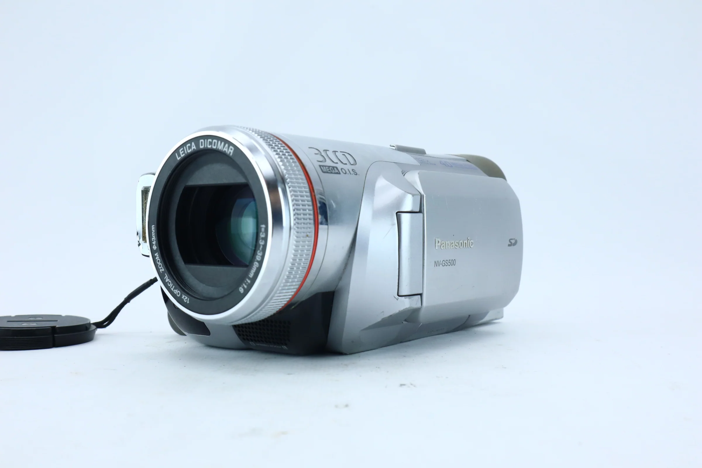 Panasonic NV-GS500 SD with Leica Dicomar 12x Optical Zoom Lens - Image 3