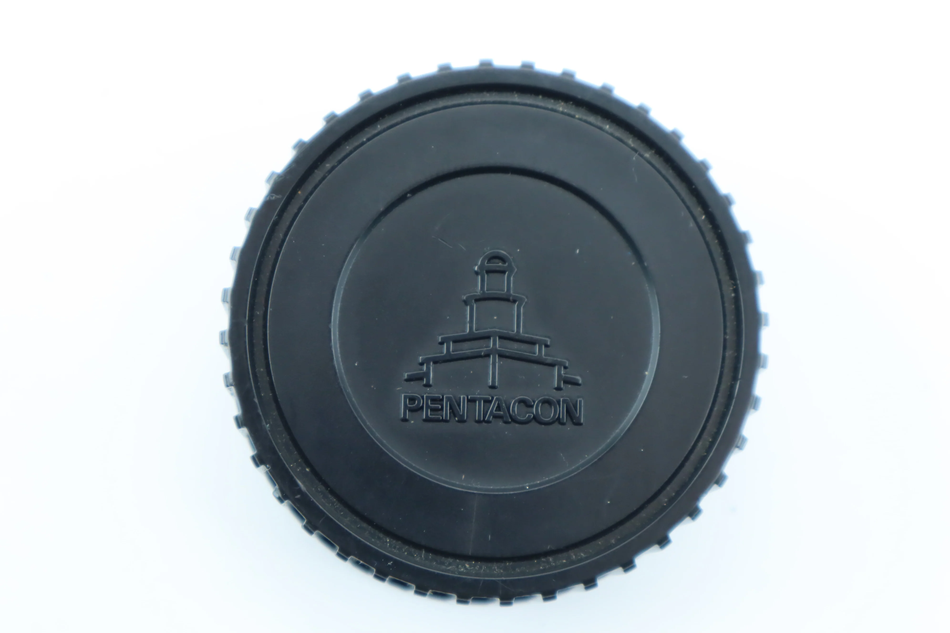 Pentacon Prakticar 50mm f/2.4 MC - Image 5