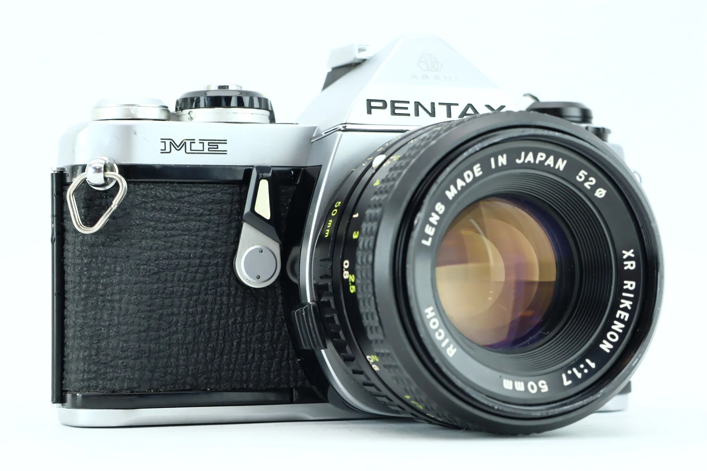 Pentax ME + Ricoh 50mm 1,7