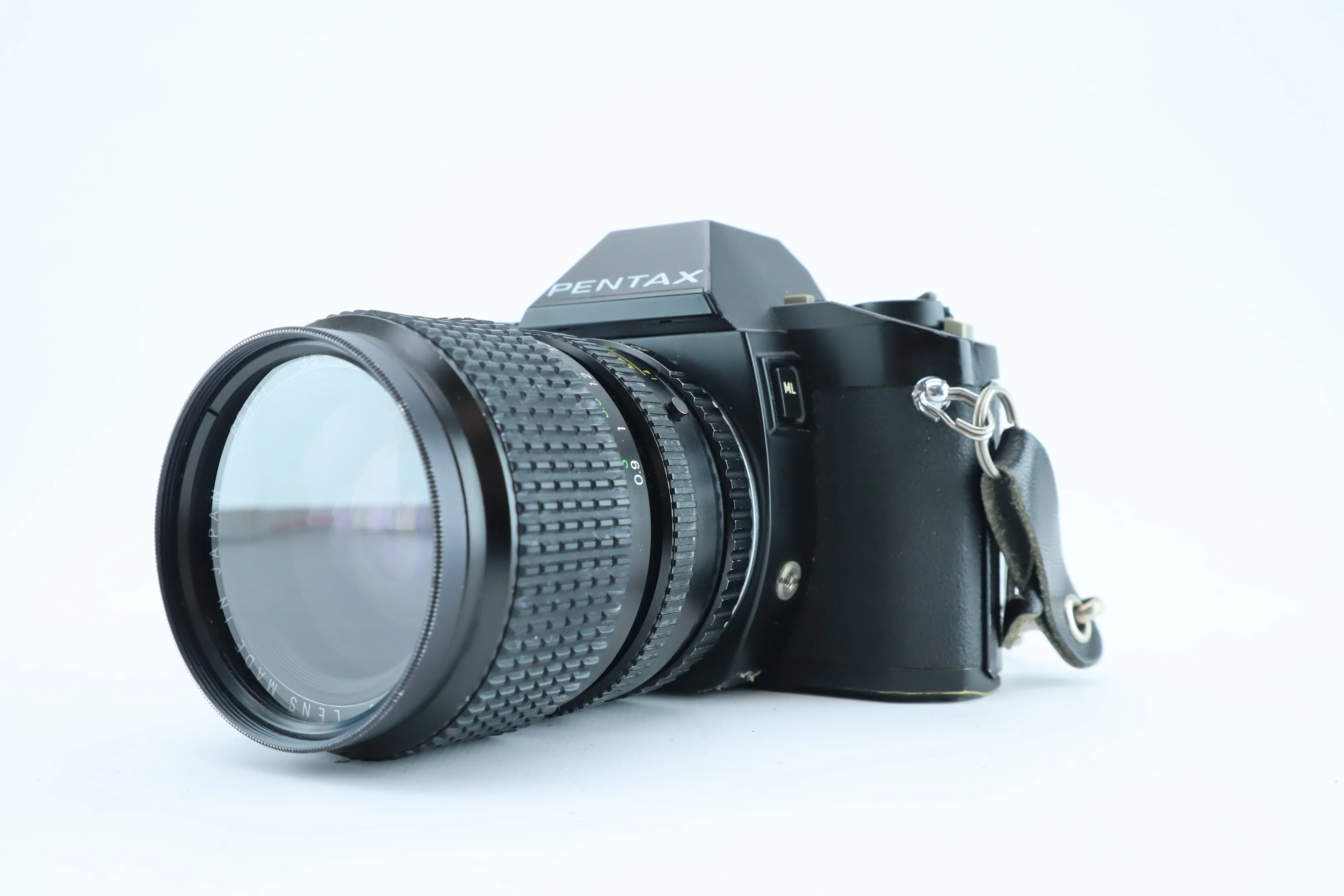 Pentax P50 + Petri 35–70mm f/3.5–4.5 MC Macro Lens - Image 3