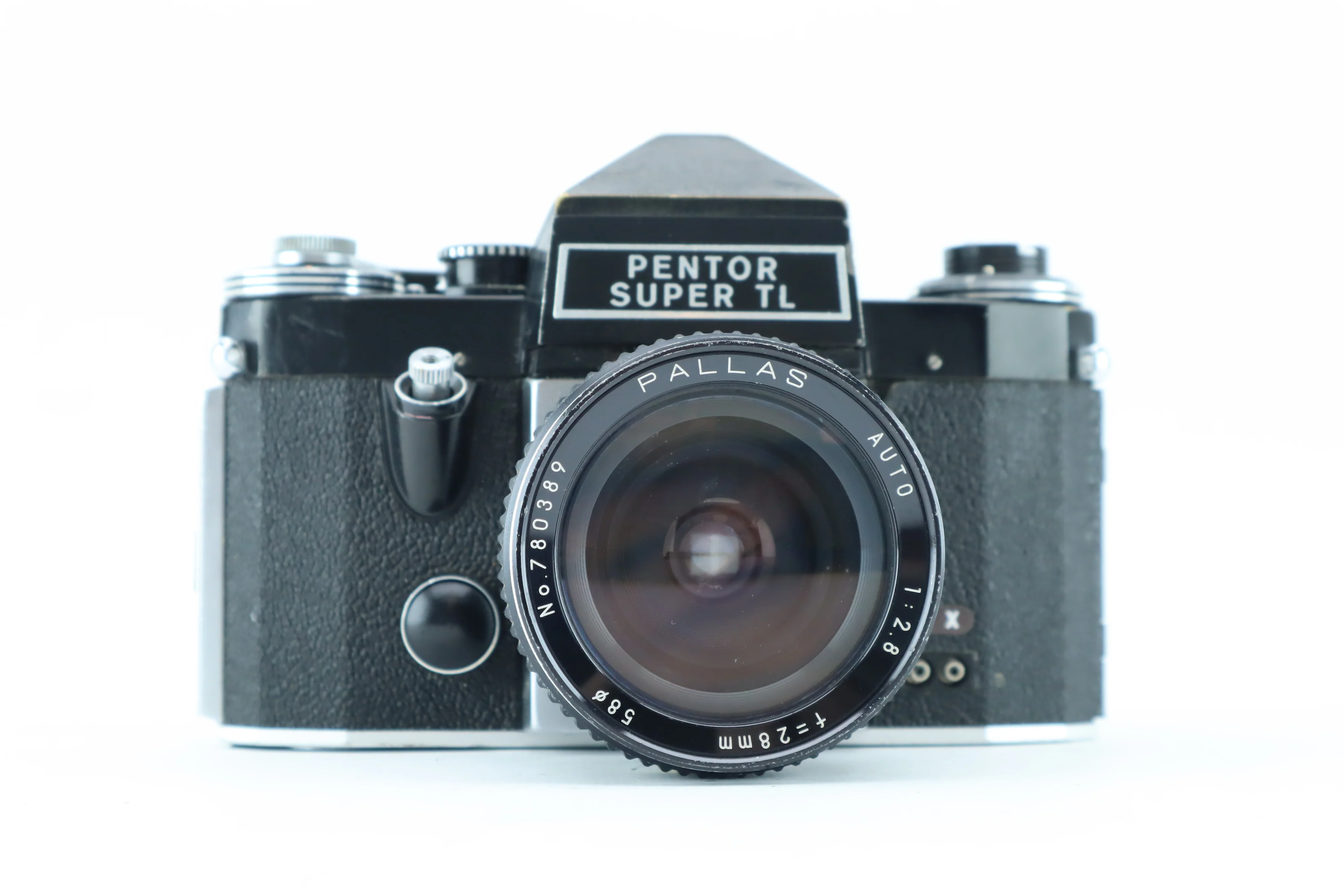 Pentor Super TL with Pallas auto 28mm 2.8 - Image 2