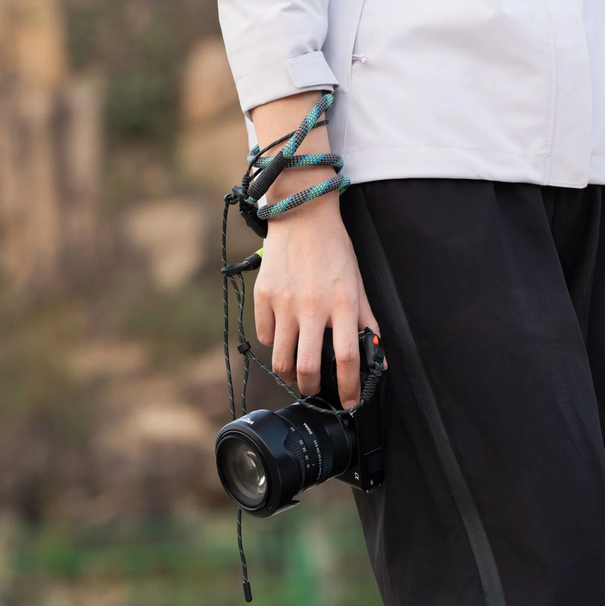 PGYTECH Camera Strap Slim (Outdoor Wilderness Green) - Image 3