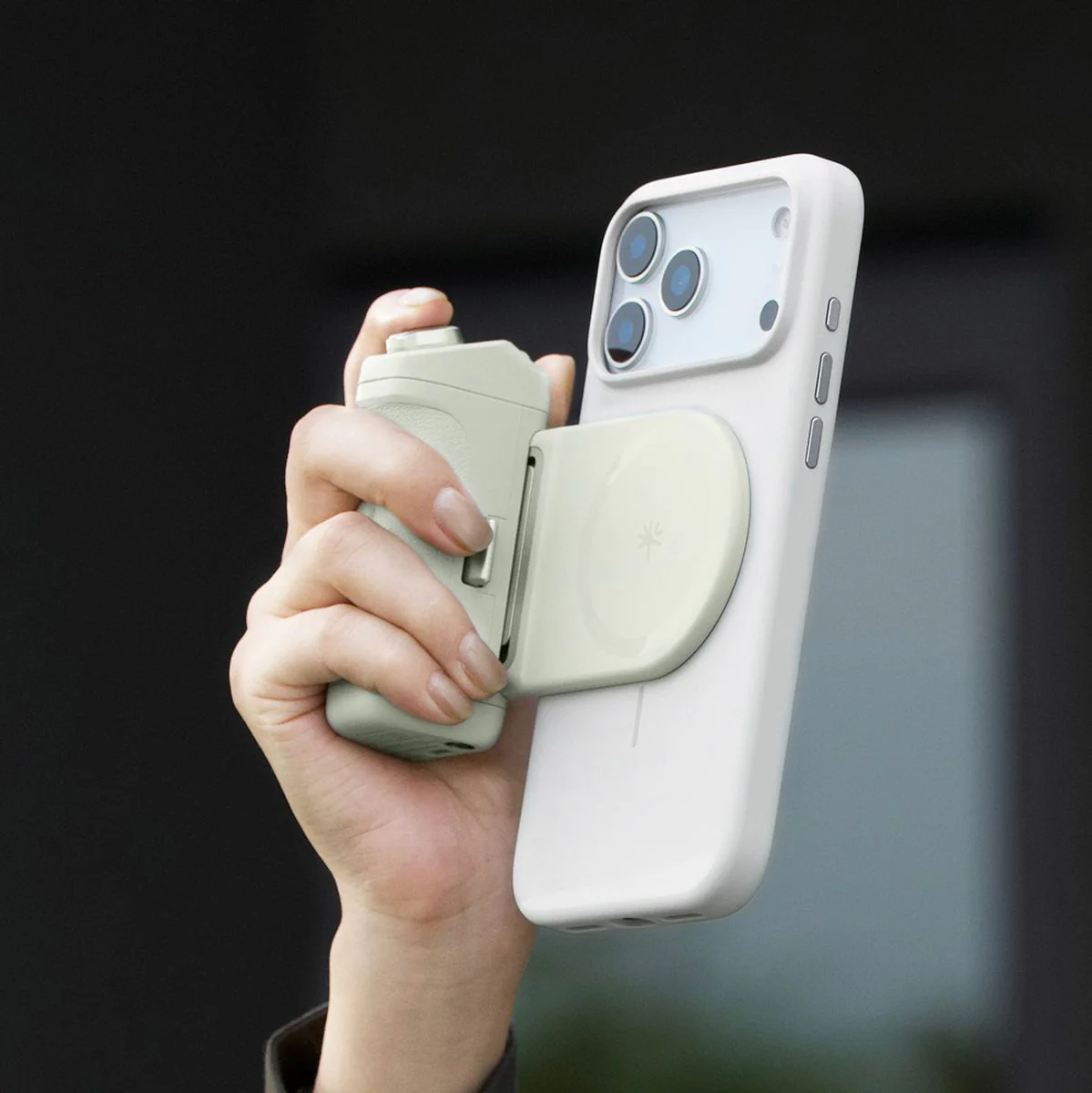 PGYTECH Magcam 2 Phone Grip (Mint Green) - Image 2
