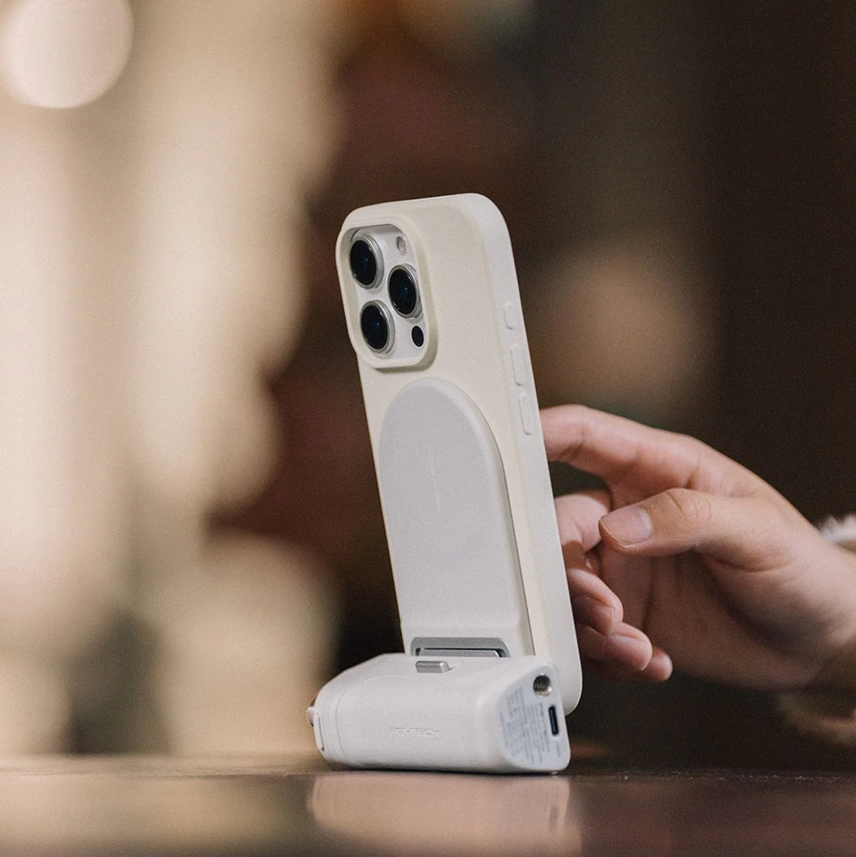 PGYTECH Magcam Phone Grip(Misty Grey) - Image 2