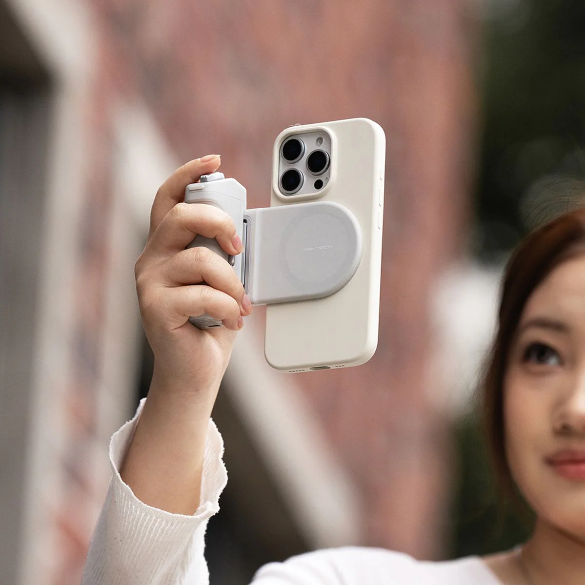 PGYTECH Magcam Phone Grip(Misty Grey) - Image 4