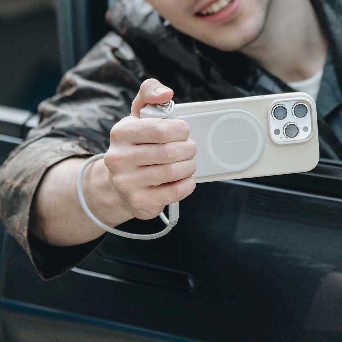 PGYTECH Magcam Phone Grip(Misty Grey) - Image 5