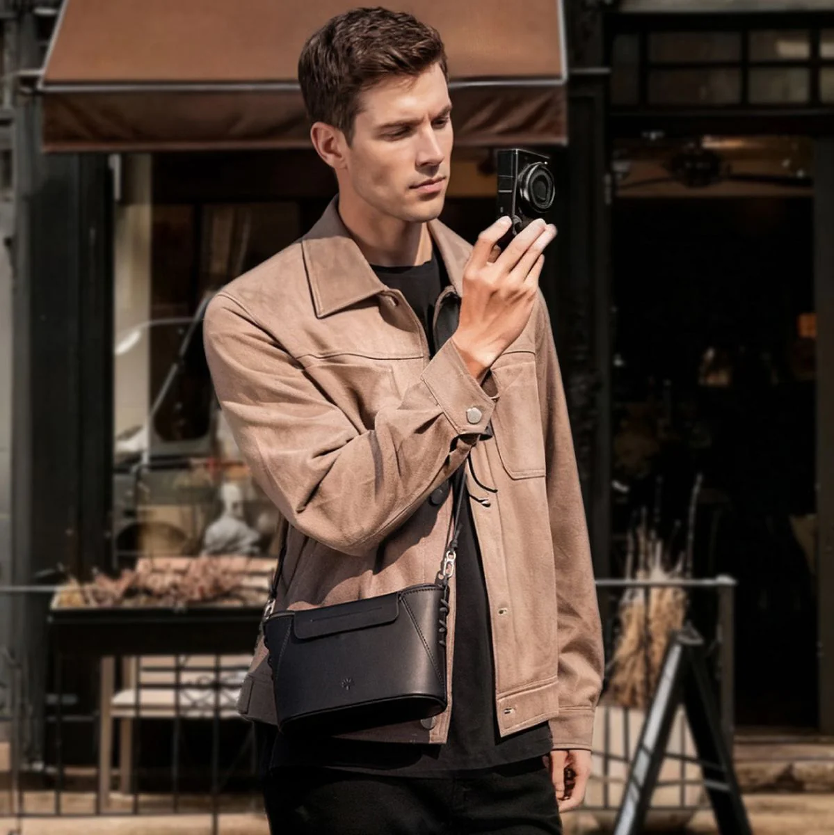 PGYTECH Onego Classic Crossbody Mobile Bag (Elegant Black) - Image 3