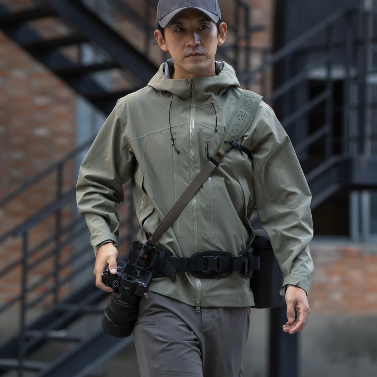 PGYTECH Onemo Photography Waist Belt (Dark Night Camo) - Image 2