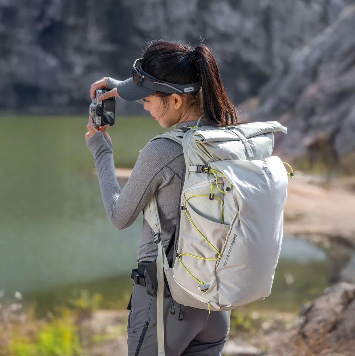 PGYTECH Onepro UltraLight Backpack 30l (Misty Green) - Image 2