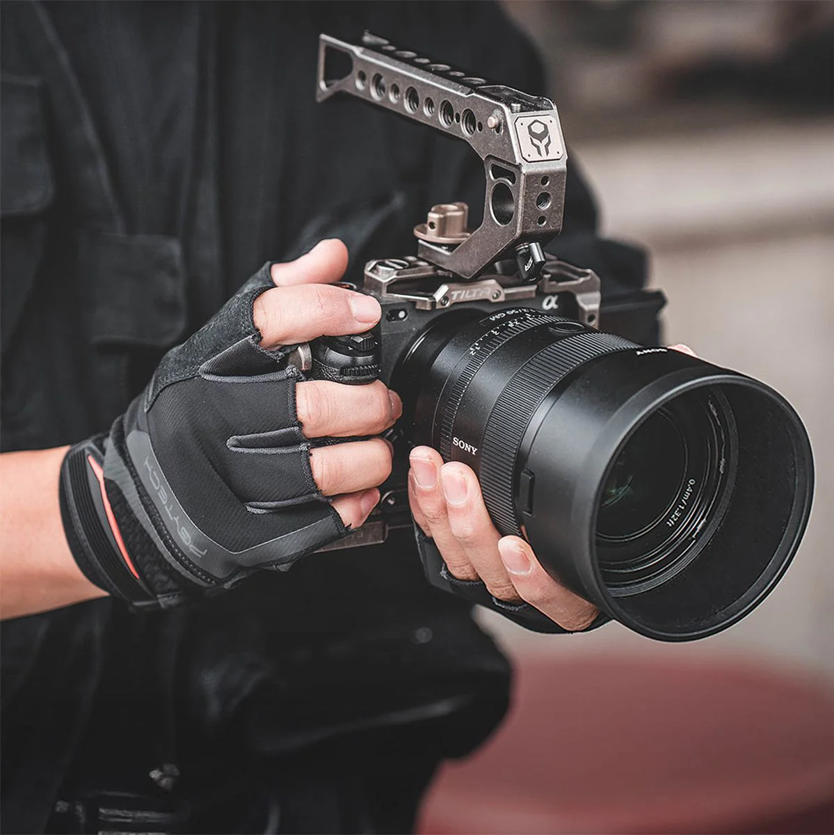 PGYTECH Photography Gloves Fingerless (XL) - Image 3