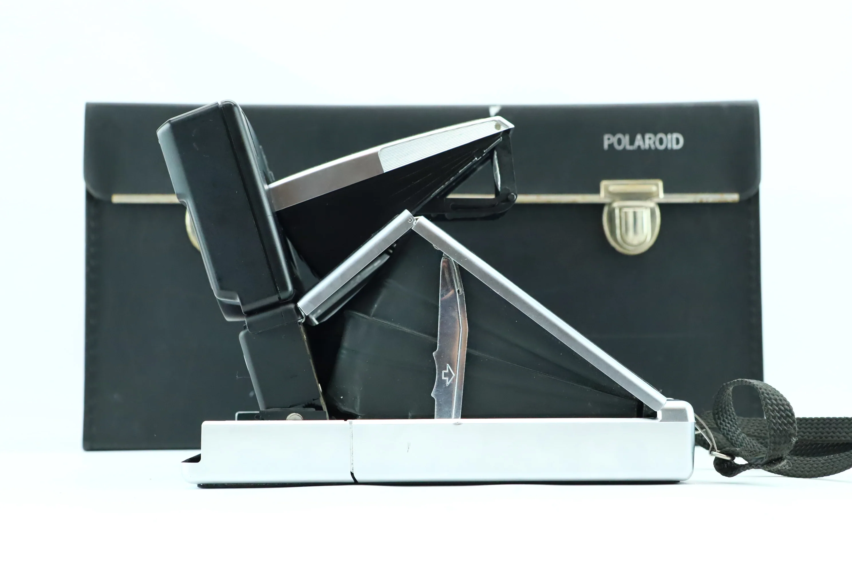 Polaroid SLR 680 *Collectors item* - Image 4