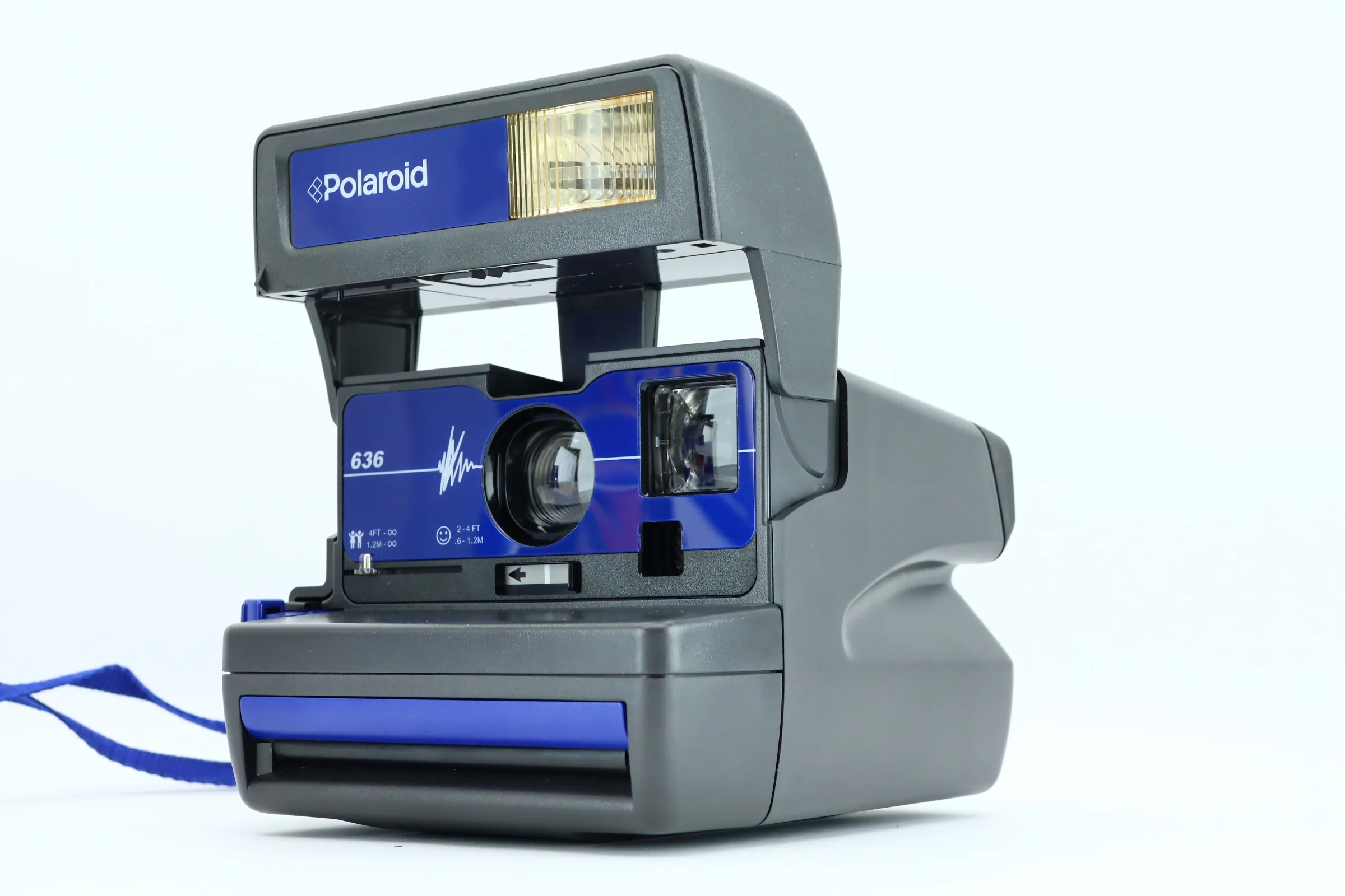 Polaroid 636 - Image 4