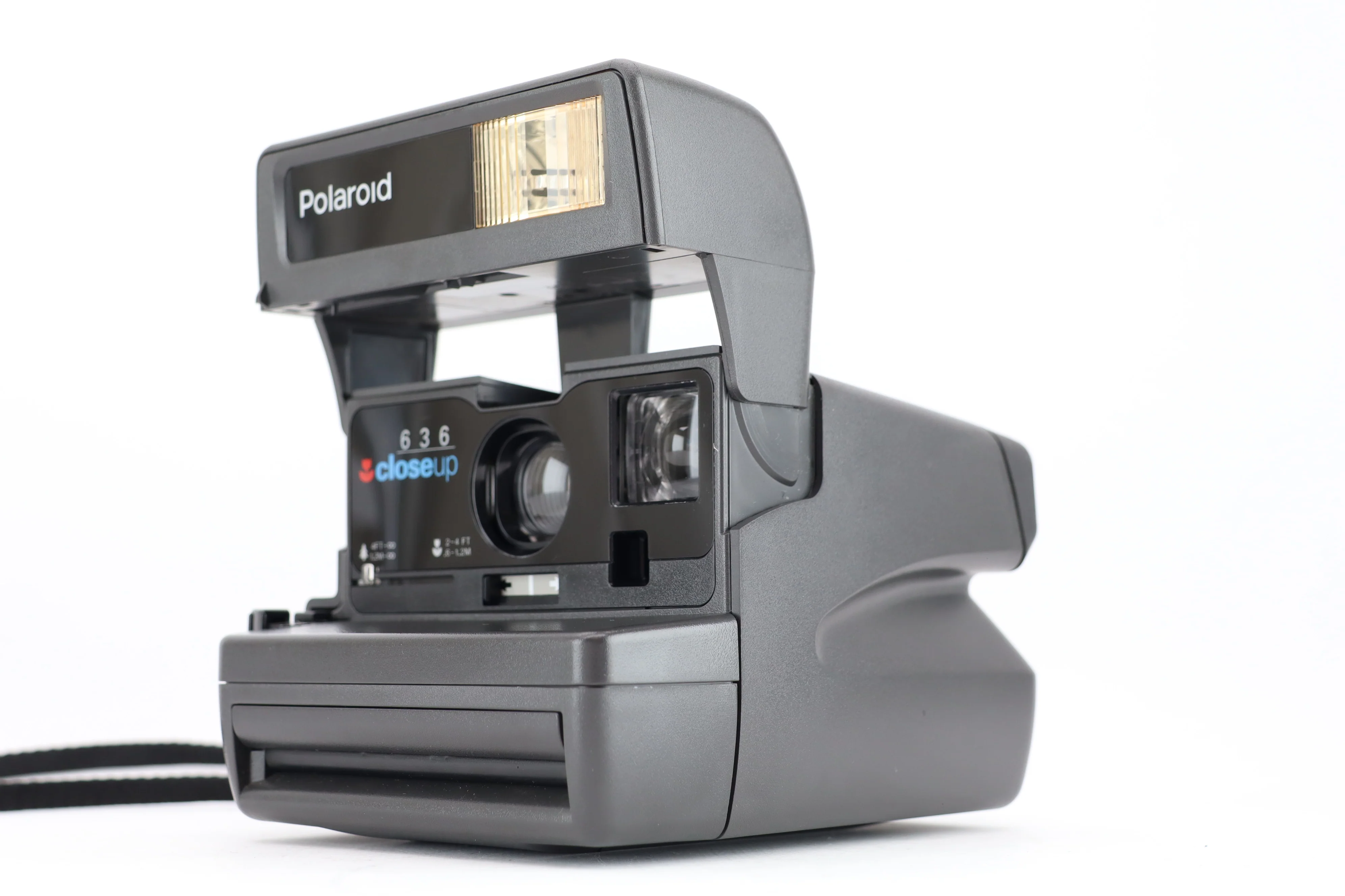Polaroid 636 CloseUp - Image 3