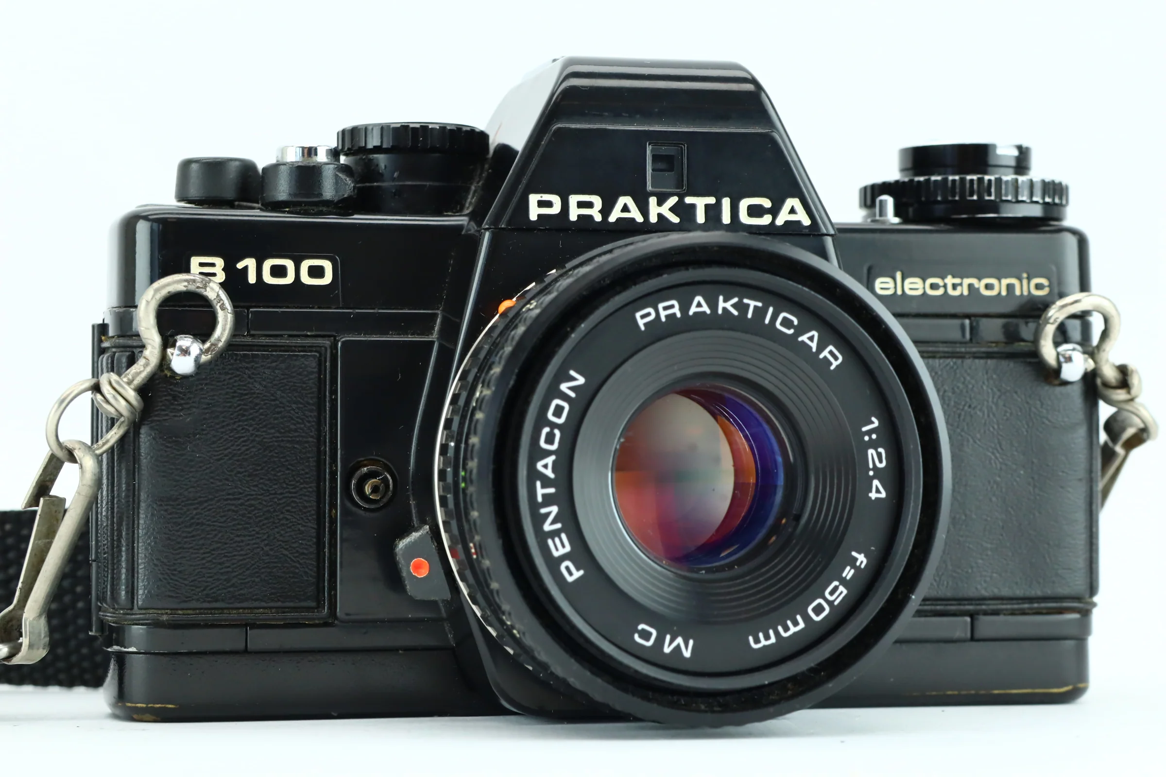 Praktica B100 + 50mm 2,4