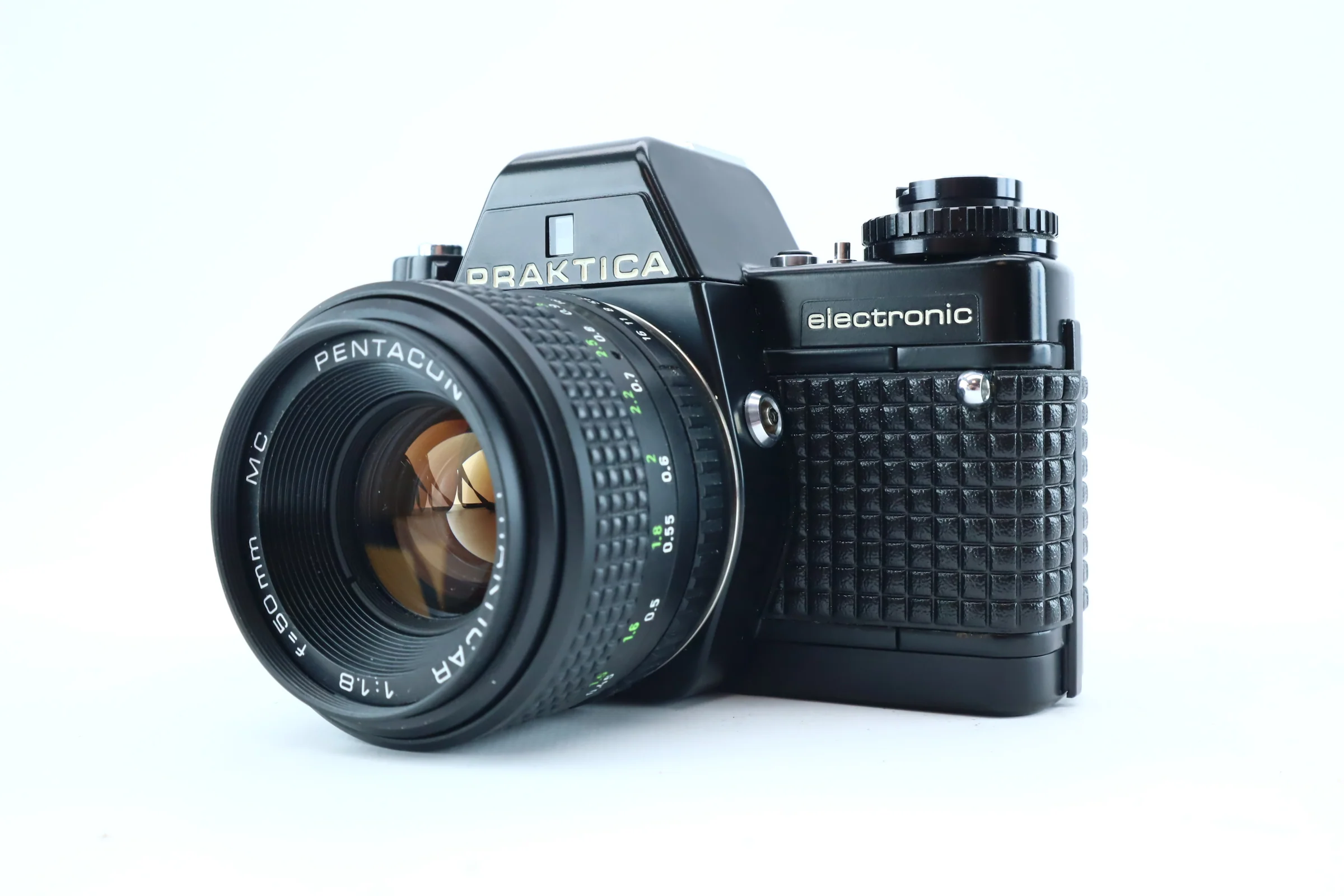 Praktica B200 Electronic + Pentacon Prakticar 50mm f/1.8 MC - Image 3