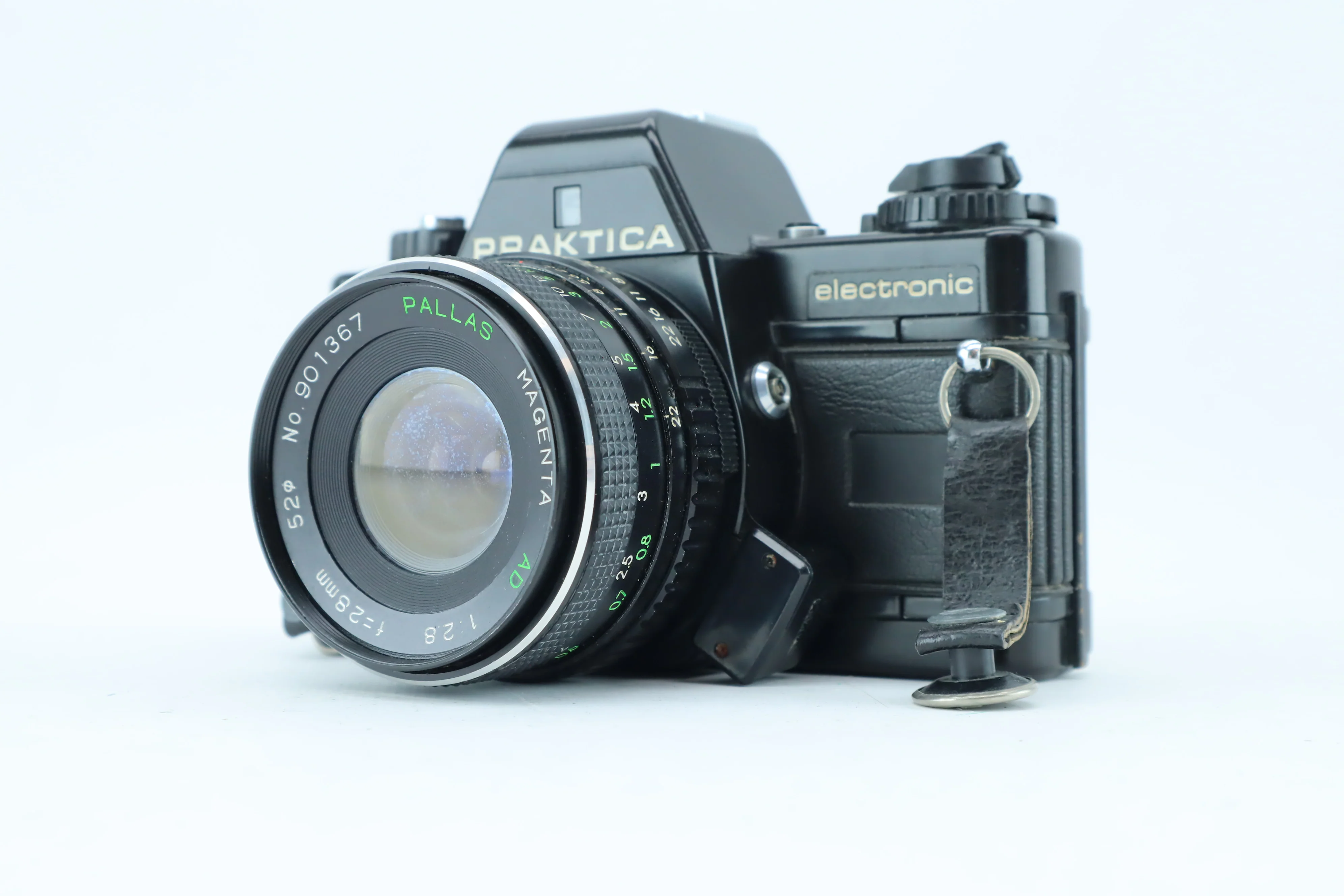 Praktica BC3 with f/28mm 1:;2,8 - Image 3