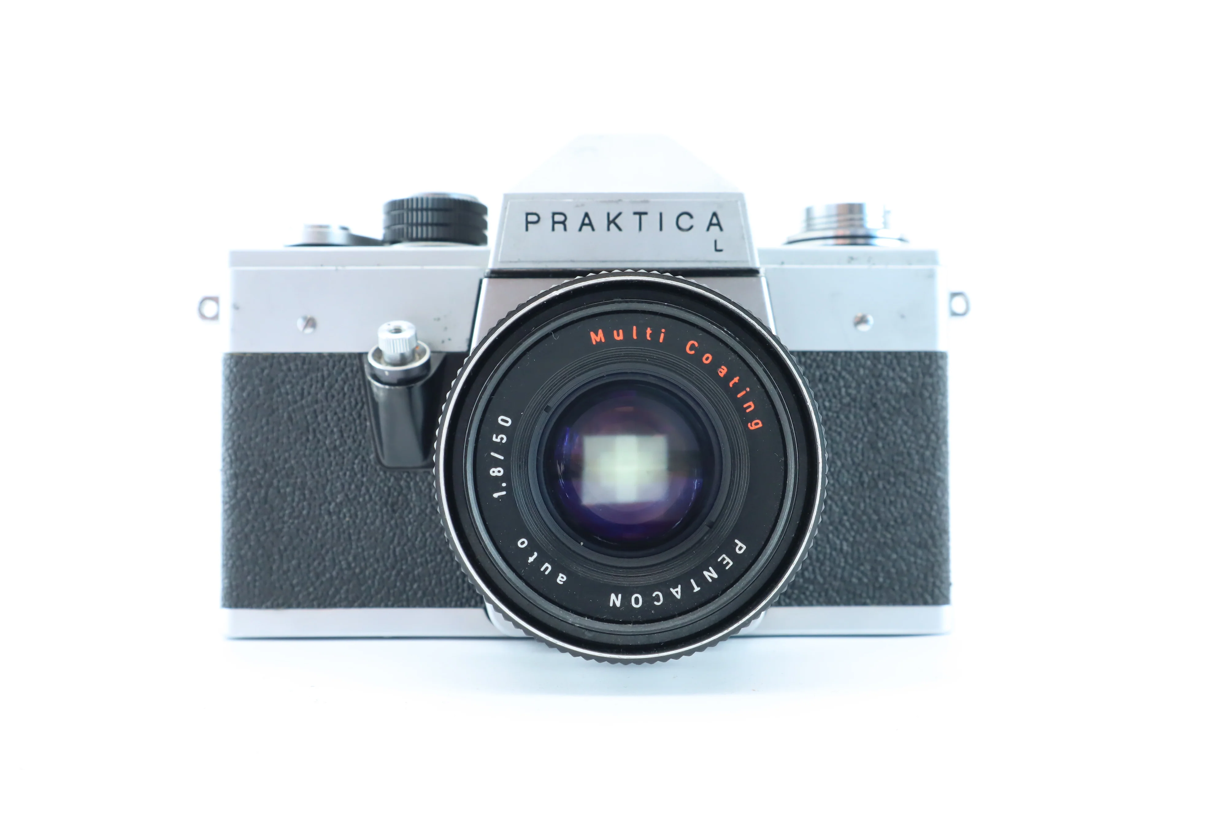Praktica L + Pentacon 50mm f/1.8 - Image 2