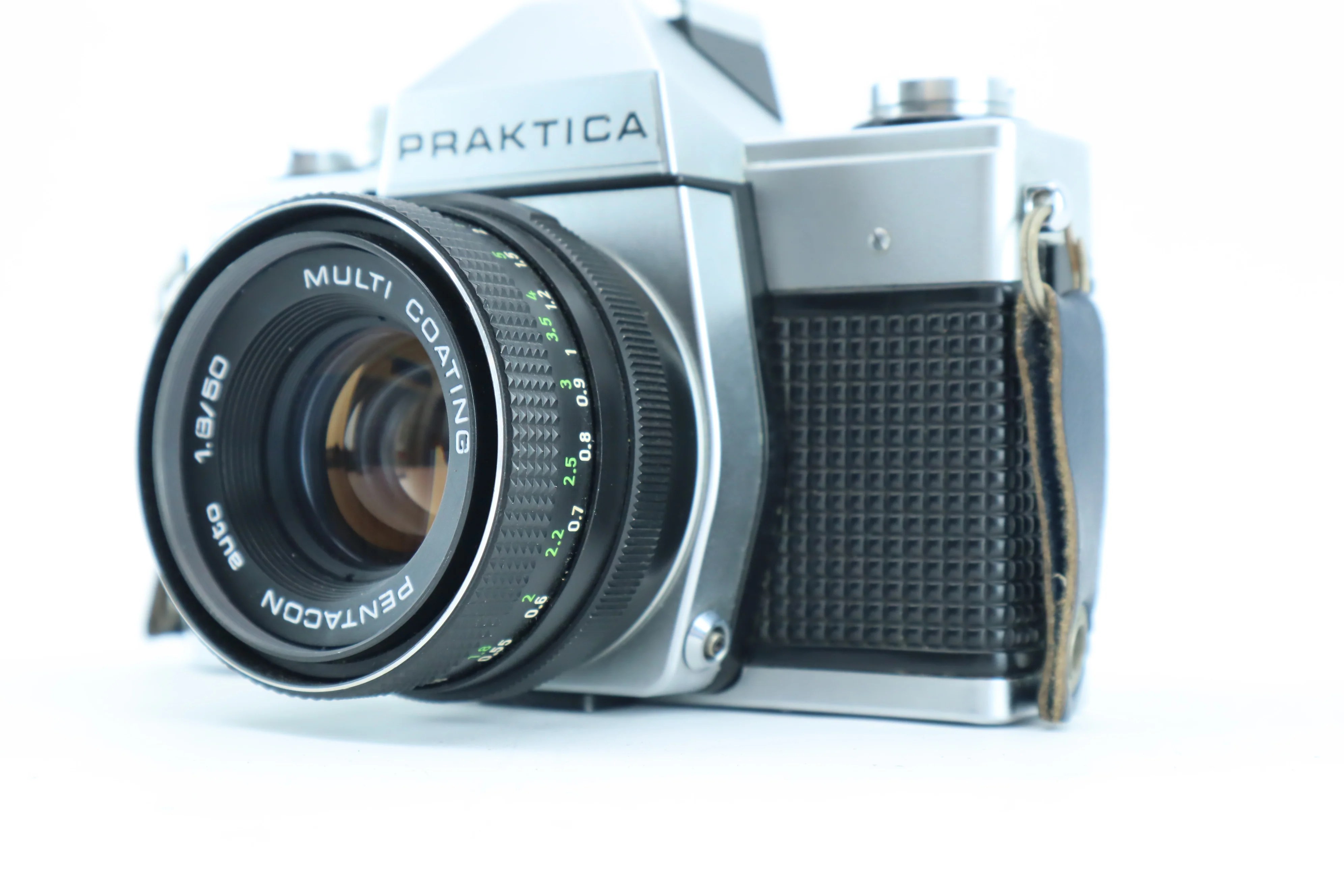 Praktica MTL 3 with pentacon auto 1,8/50 lens - Image 3