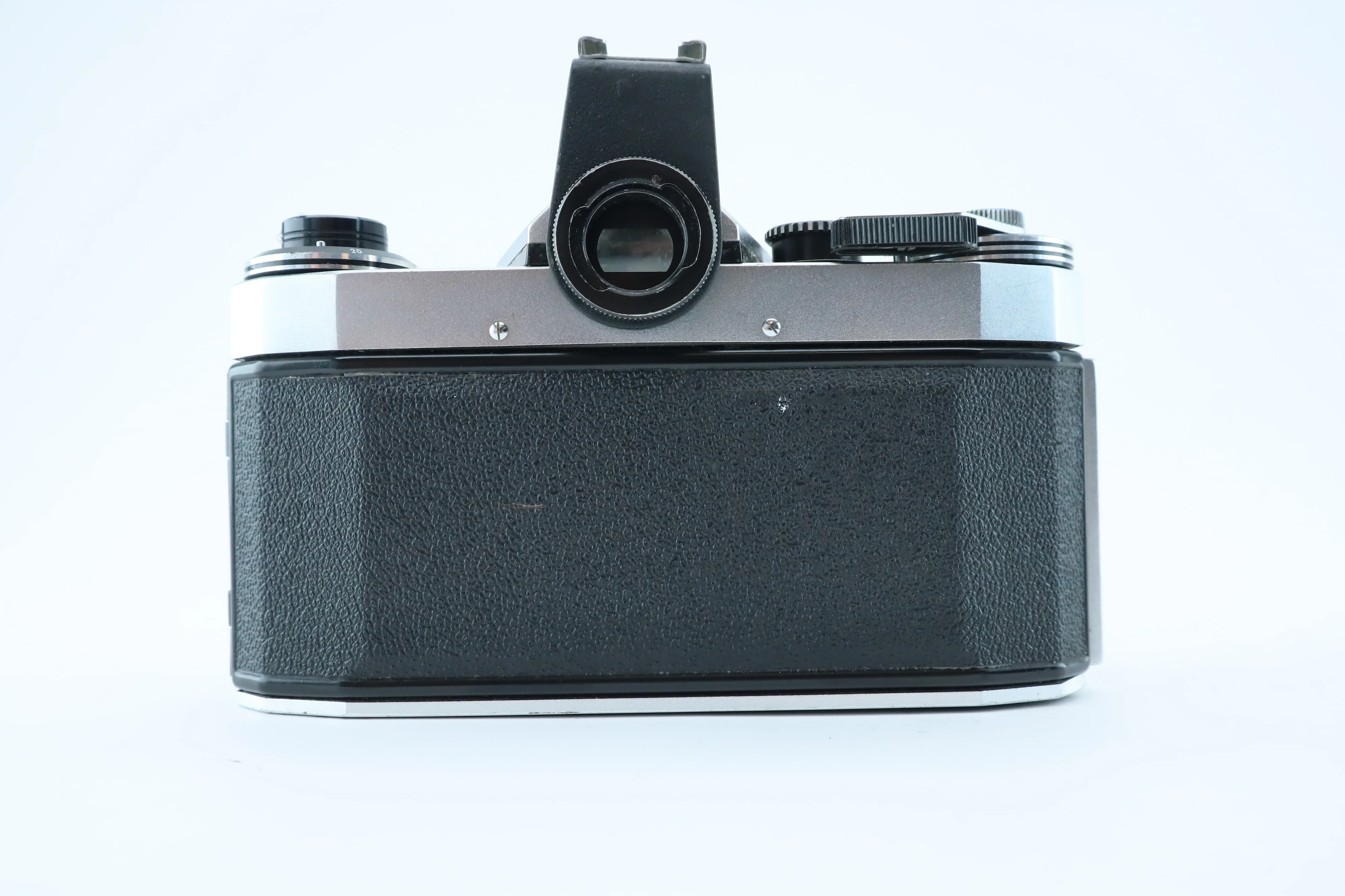 Praktica Super TL – M42 SLR Camera (1968–1976) - Image 4