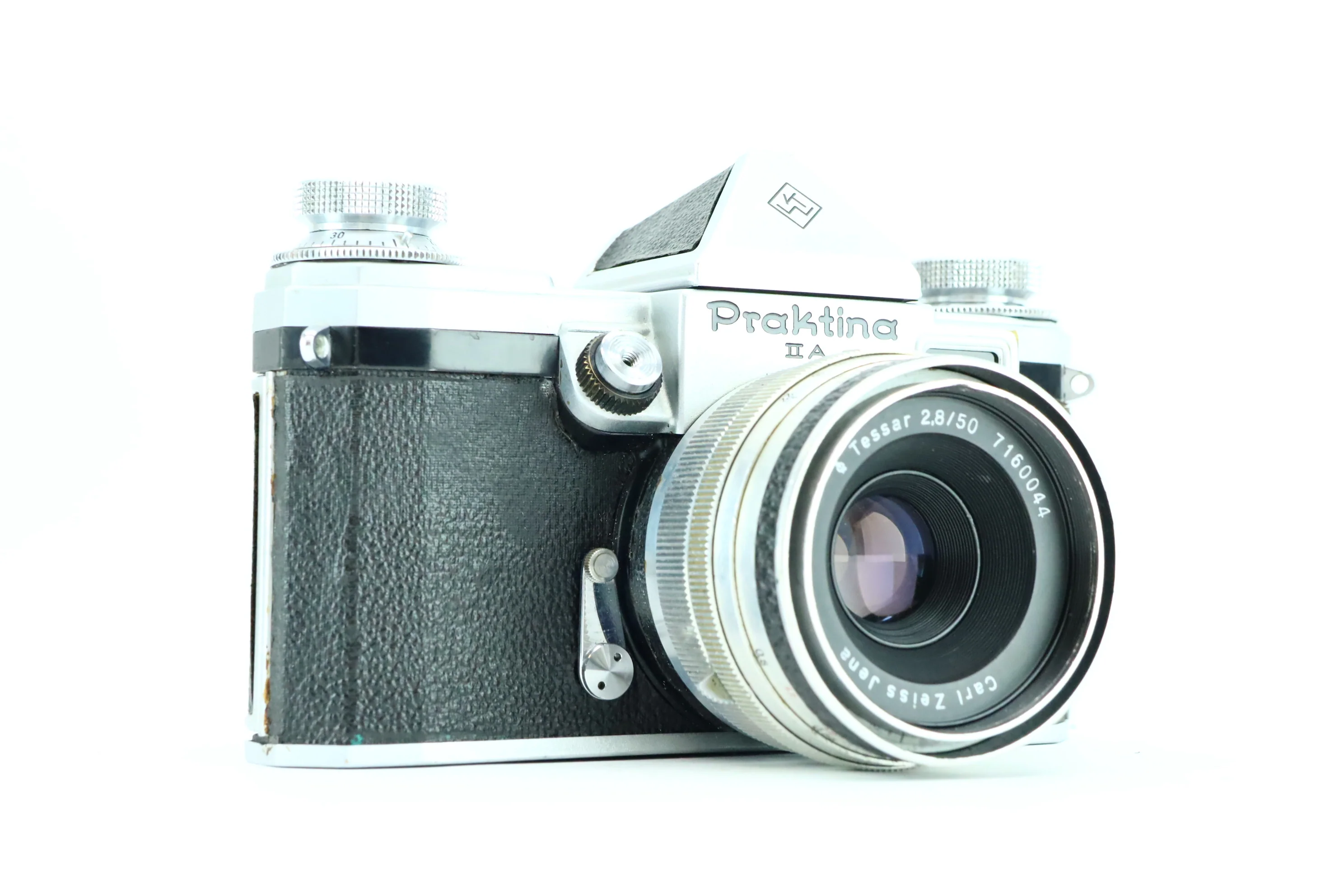Praktina II A with Carl Zeiss Tessar 2,8/50 lens