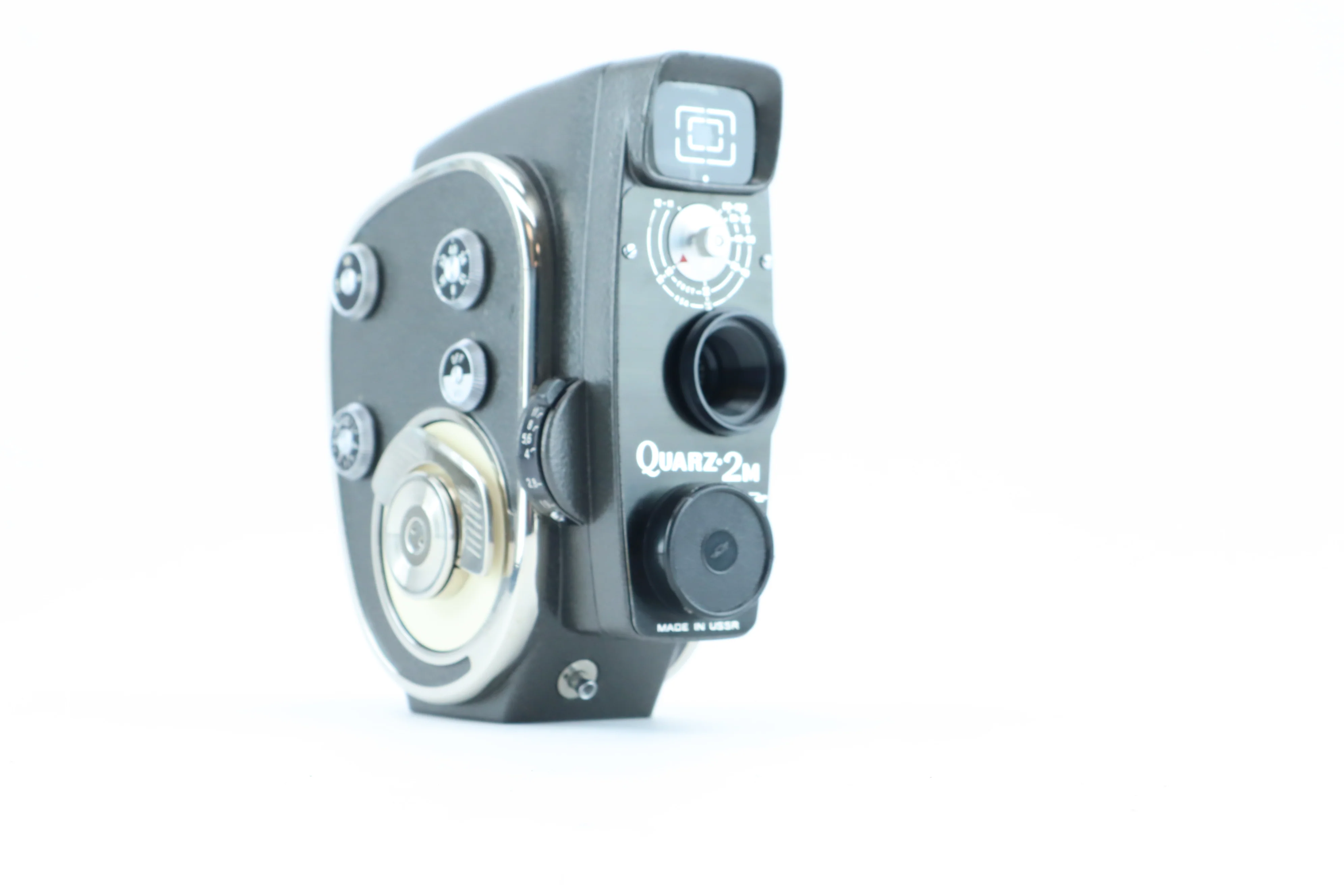Quarz 2M – Soviet Wind-Up Super 8