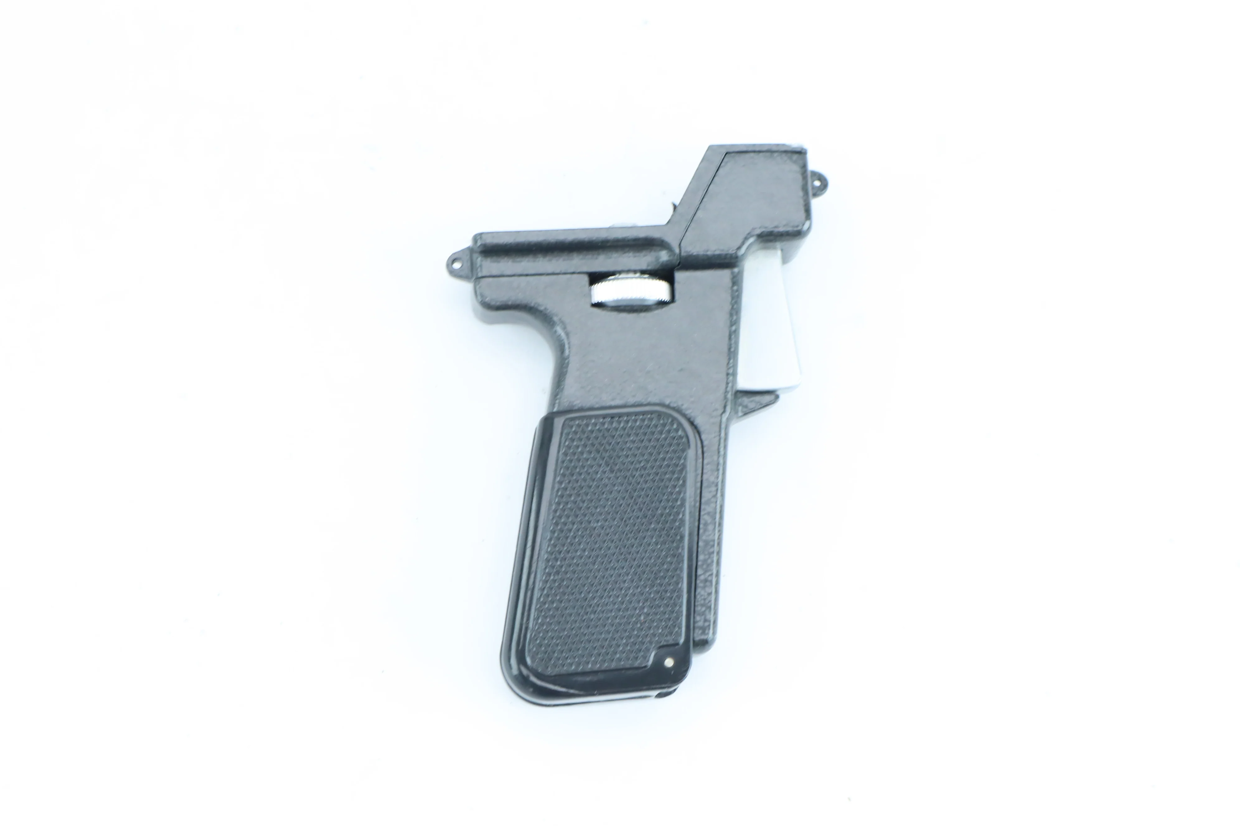Quarz M – Soviet Wind-Up Super 8 Camera - Image 4