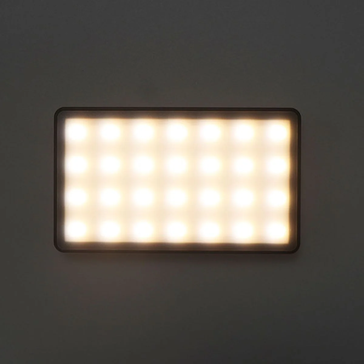 Weeylite RB08P RGB Pocket-Sized LED Light - Image 4