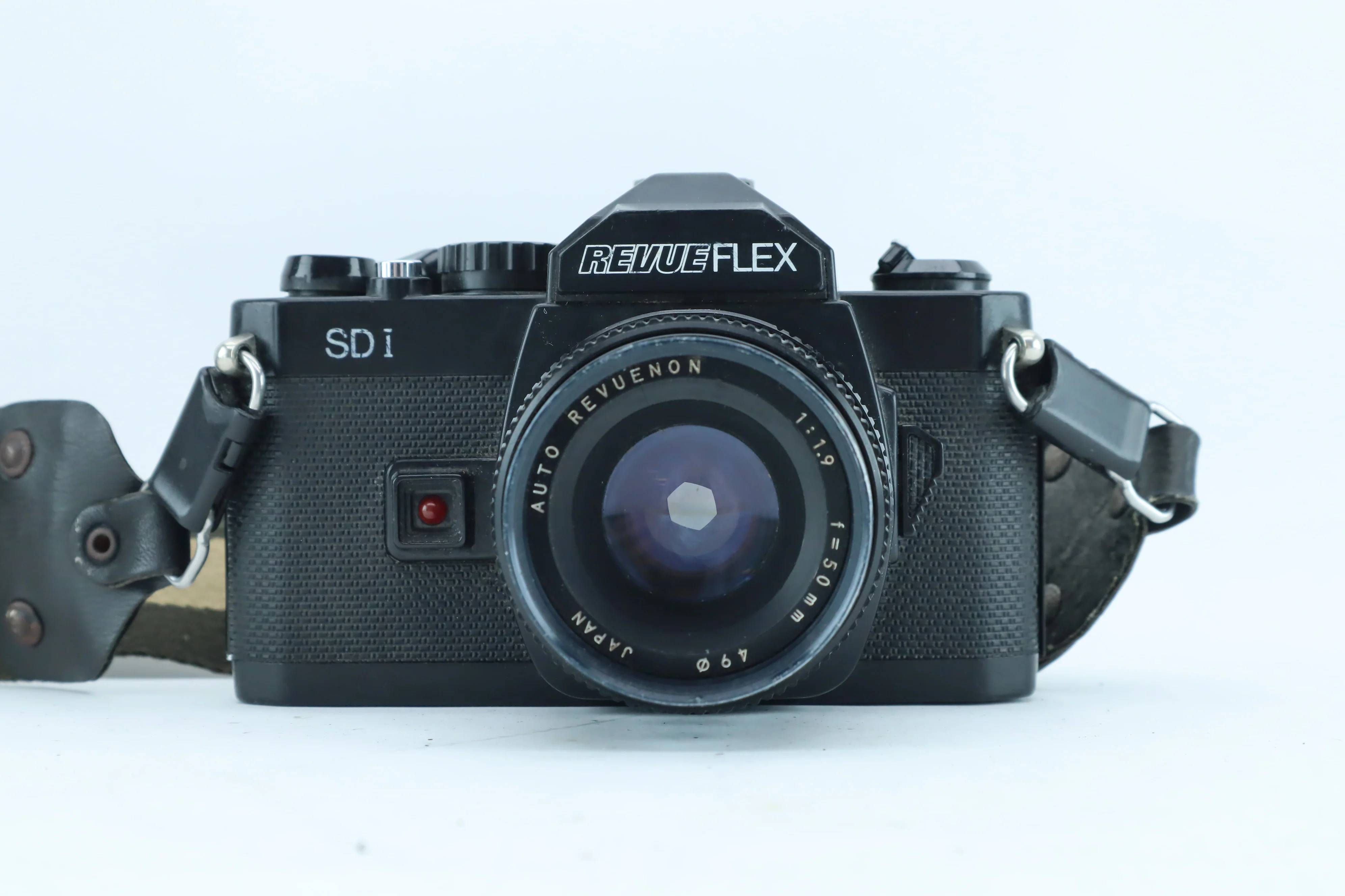 Revueflex SD I | S/N: 148766 with Auto Revuenon 50mm f/1.9 - Image 3