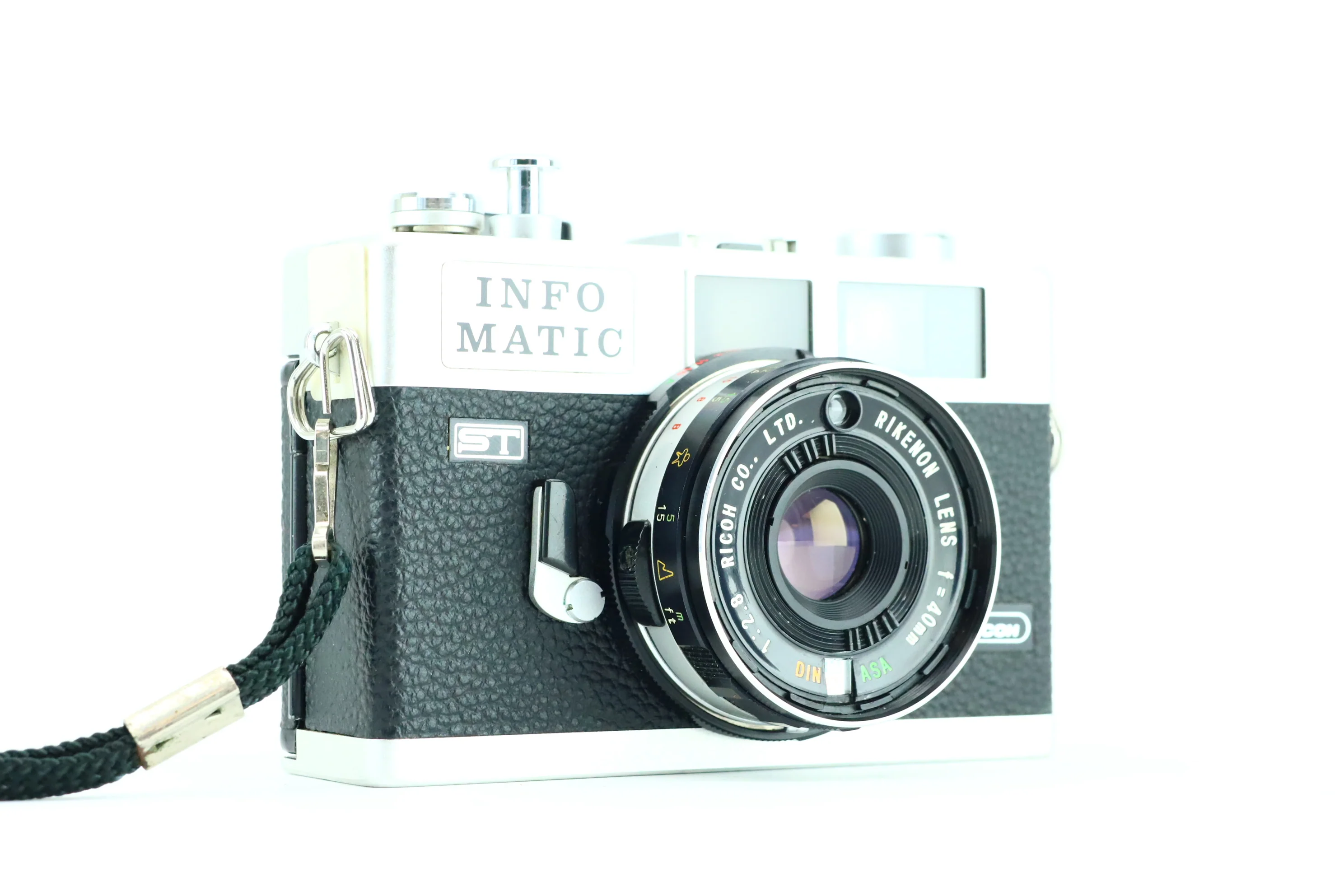Ricoh Info Matic ST with Rikenon f=40mm 1:2.8 lens