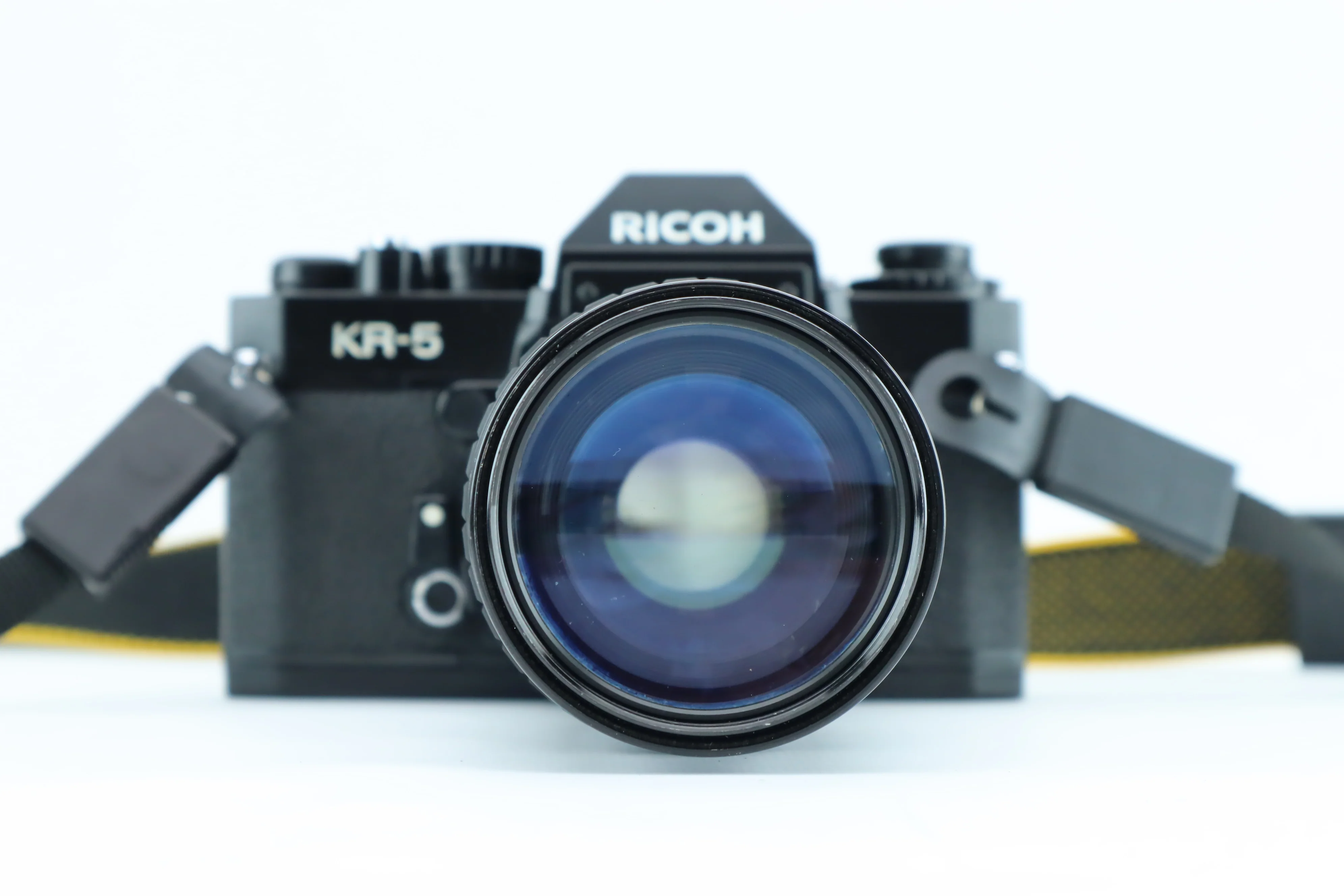 Ricoh KR-5 with Sigma zoom 1:3.5-4 f=70-150mm lens - Image 2