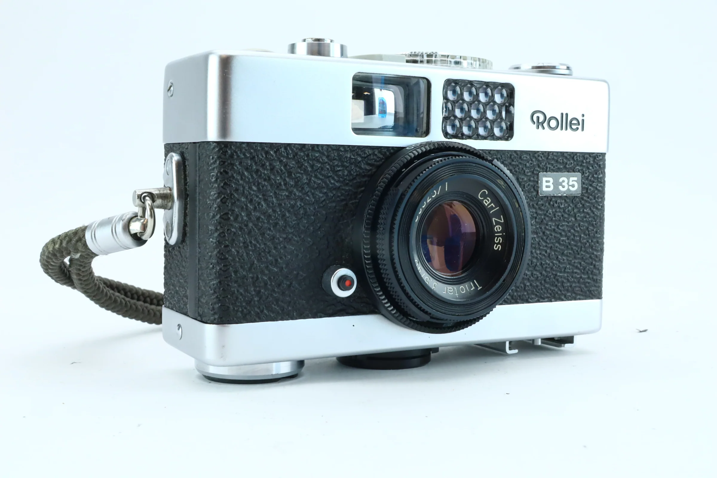 Rollei B35 with Carl Zeiss Triotar 3.5/40