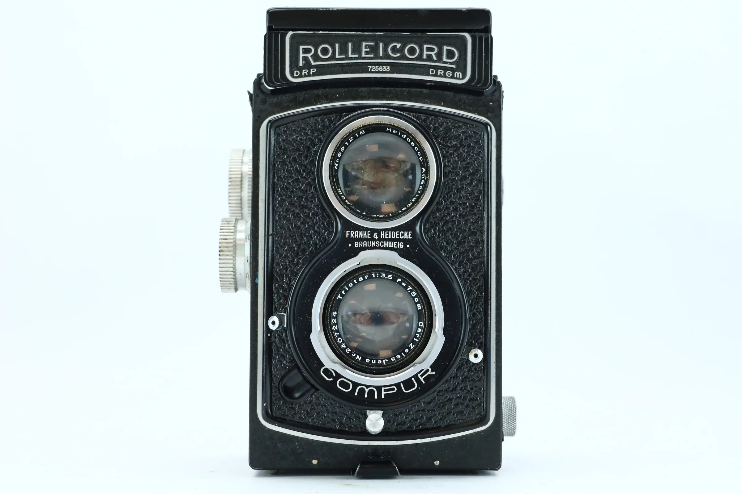 Rolleicord + Carl Zeiss Triotar 75mm f/3.5 – Classic Twin-Lens Reflex Camera - Image 2