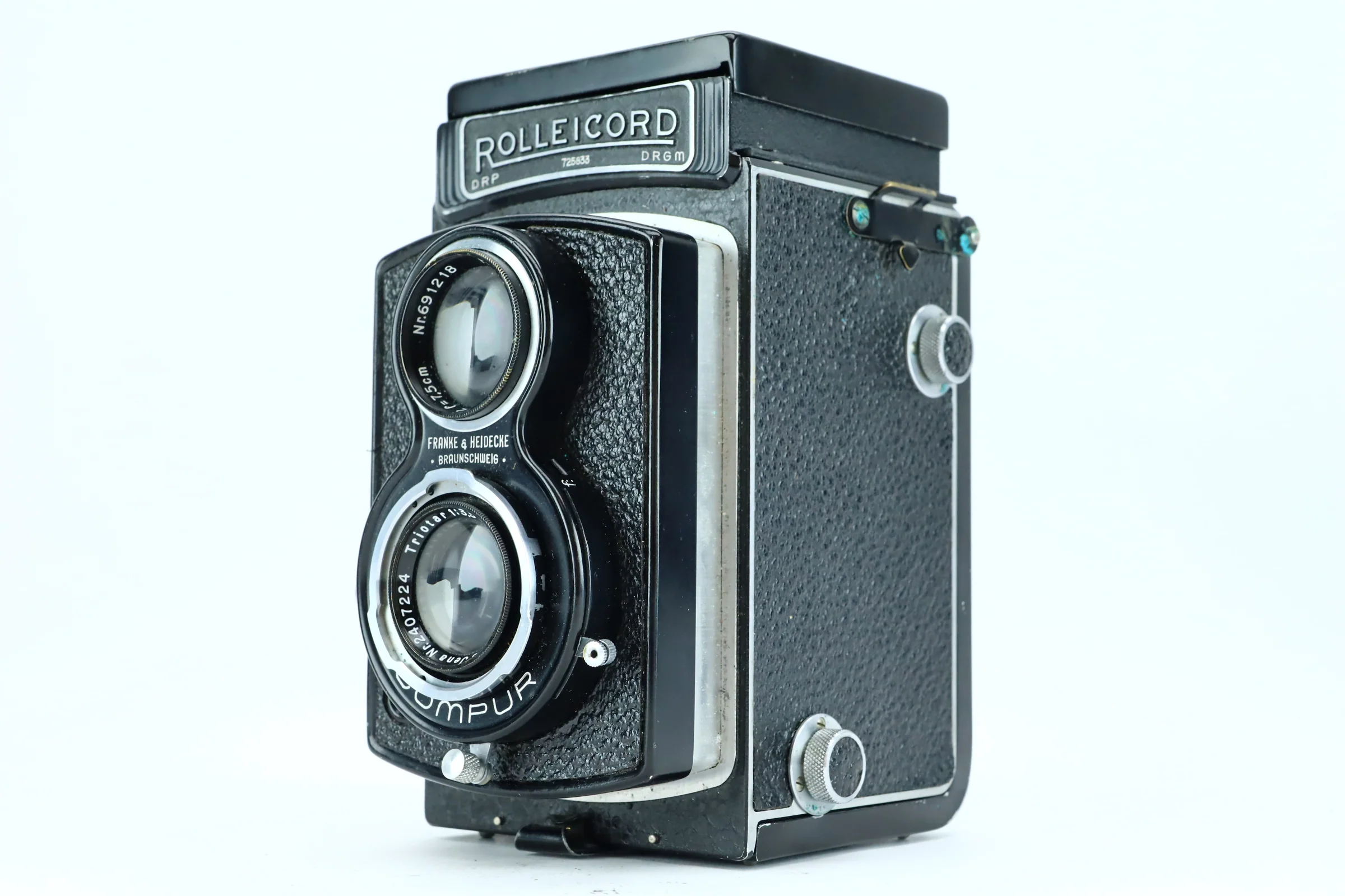 Rolleicord + Carl Zeiss Triotar 75mm f/3.5 – Classic Twin-Lens Reflex Camera - Image 3