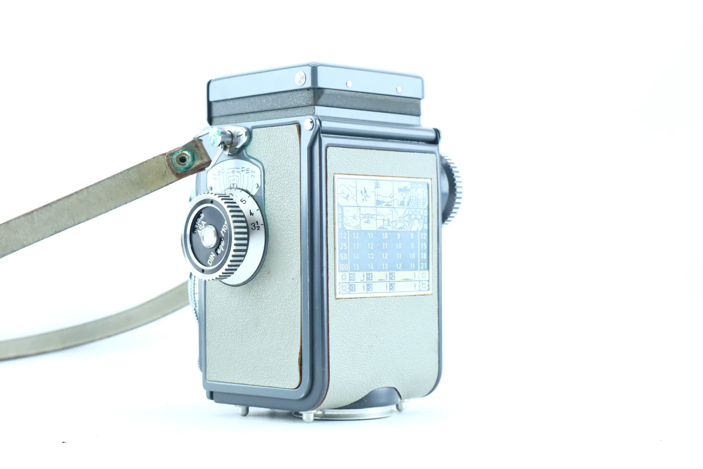 Rolleiflex 4x4 - Image 3