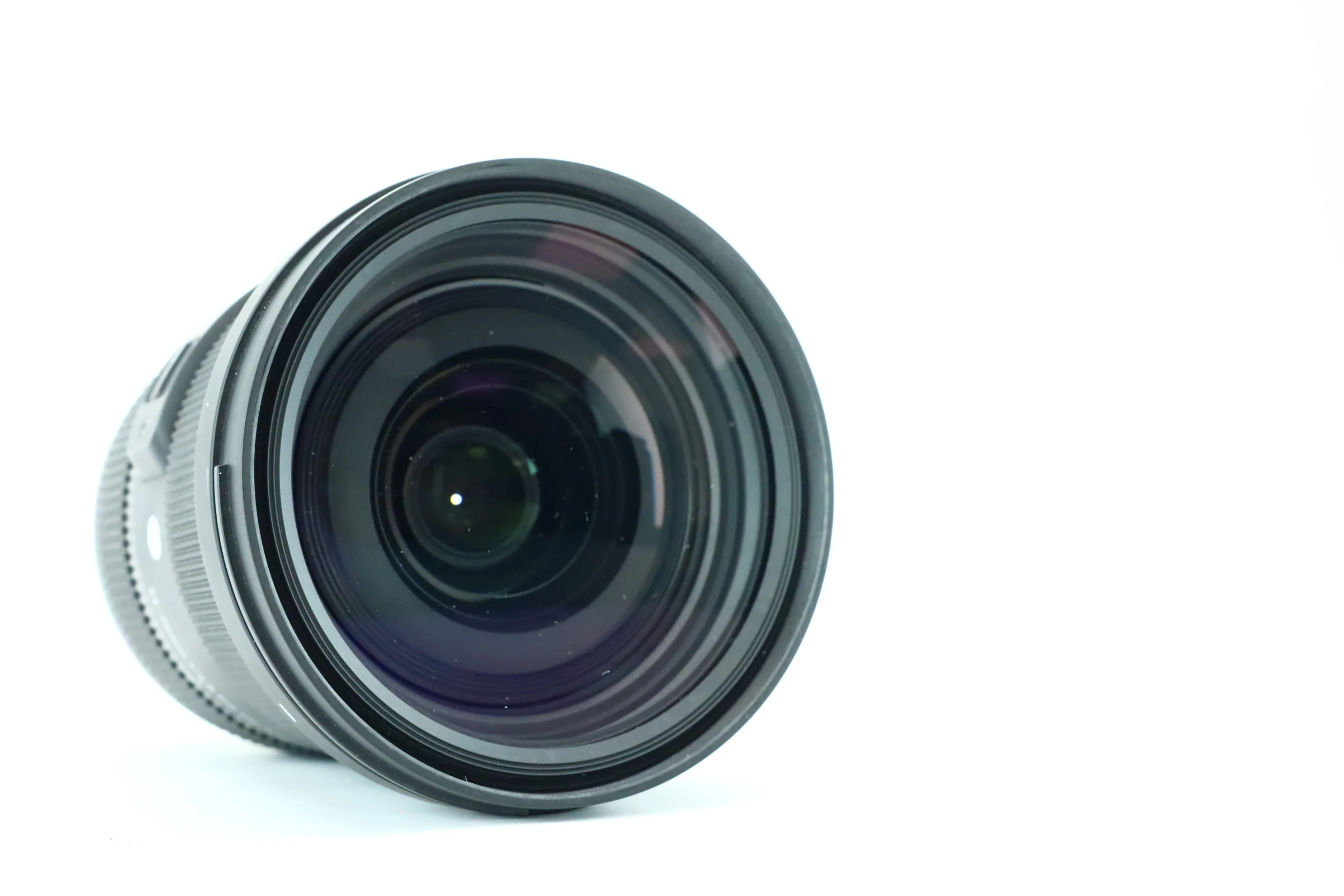 Sigma 24-70mm f/2.8 DG DN Art - Image 4