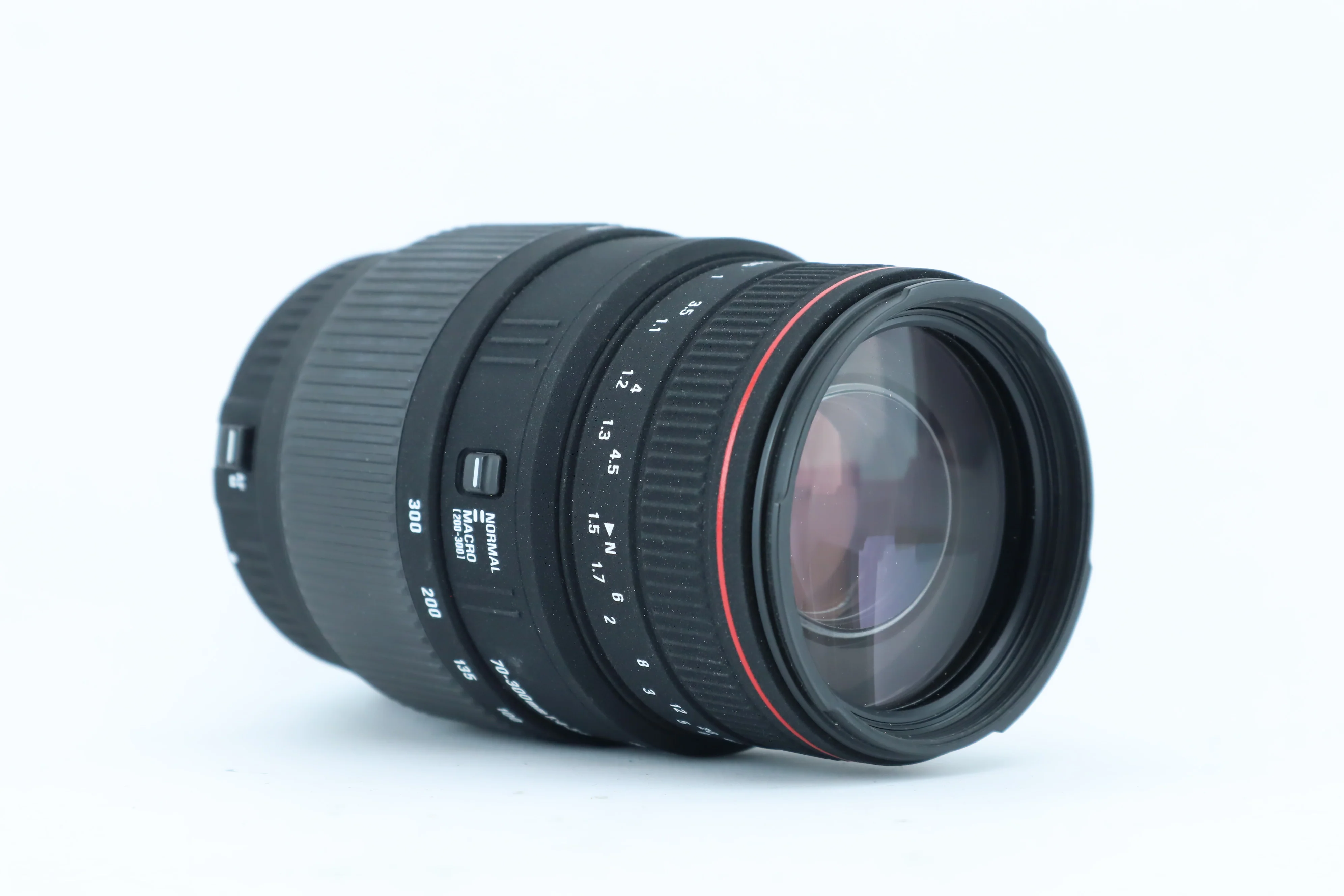 Sigma APO DG 70–300mm f/4–5.6 - Image 3