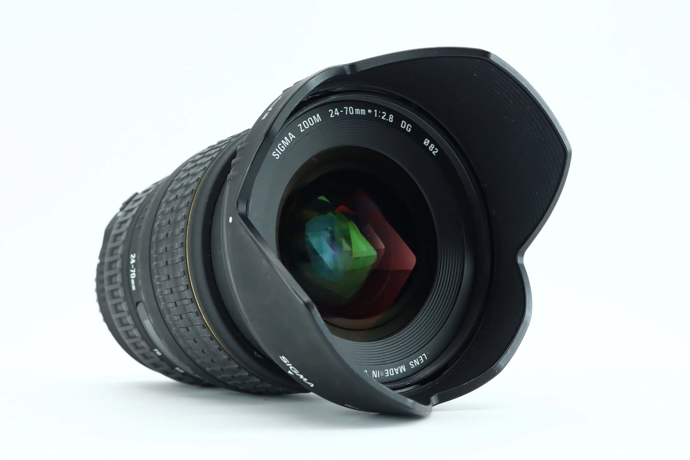 Sigma zoom 24-70mm 1:2.8 DG lens - Image 2