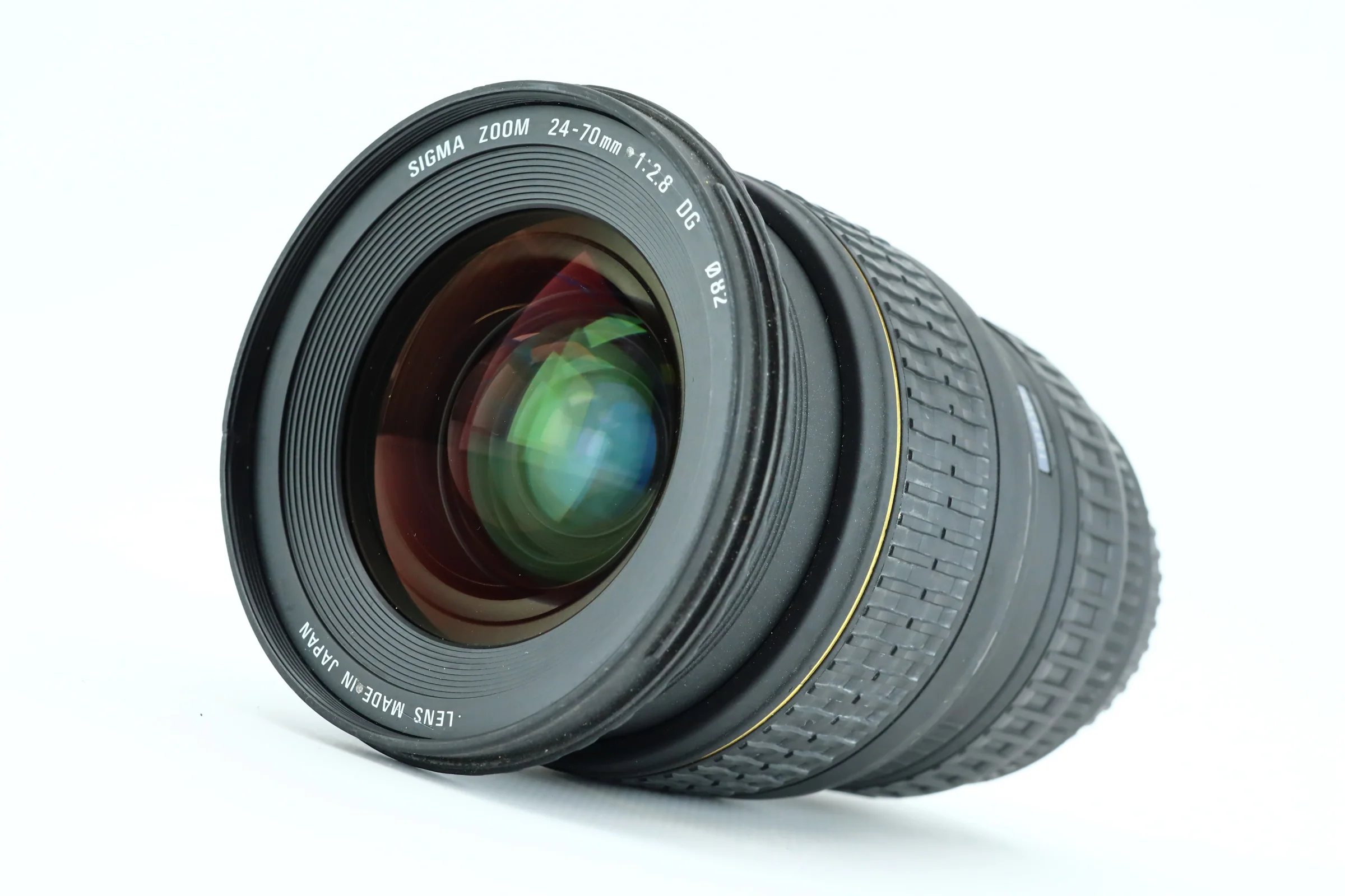 Sigma zoom 24-70mm 1:2.8 DG lens - Image 4