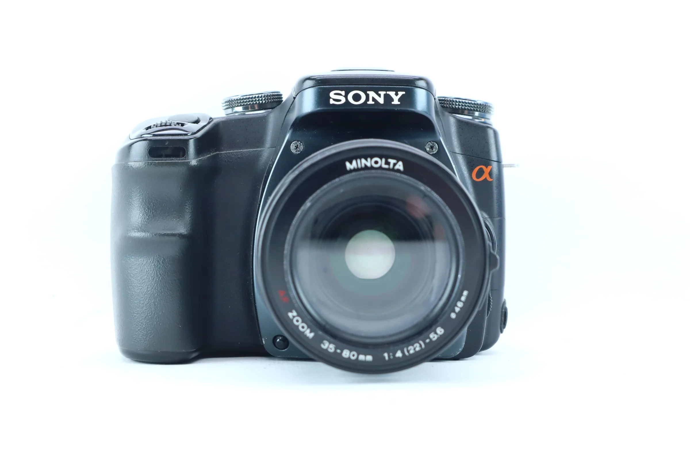 Sony Alpha DSLR-A100 with Minolta AF Zoom 35-80mm f/4-5.6 Lens - Image 3