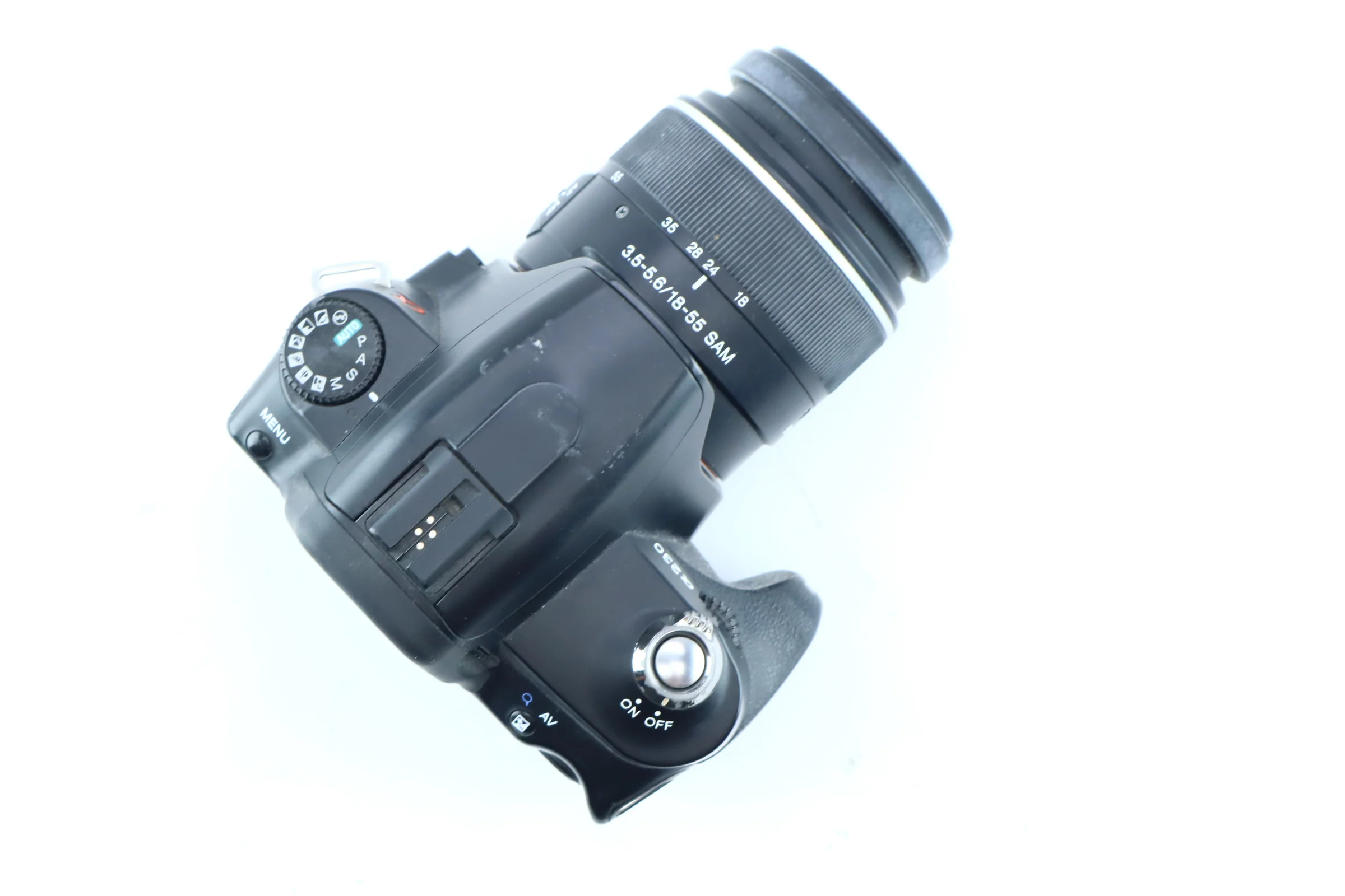 Sony Alpha DSLR-A230 with Sony 18-55mm f/3.5-5.6 DT SAM Lens - Image 5