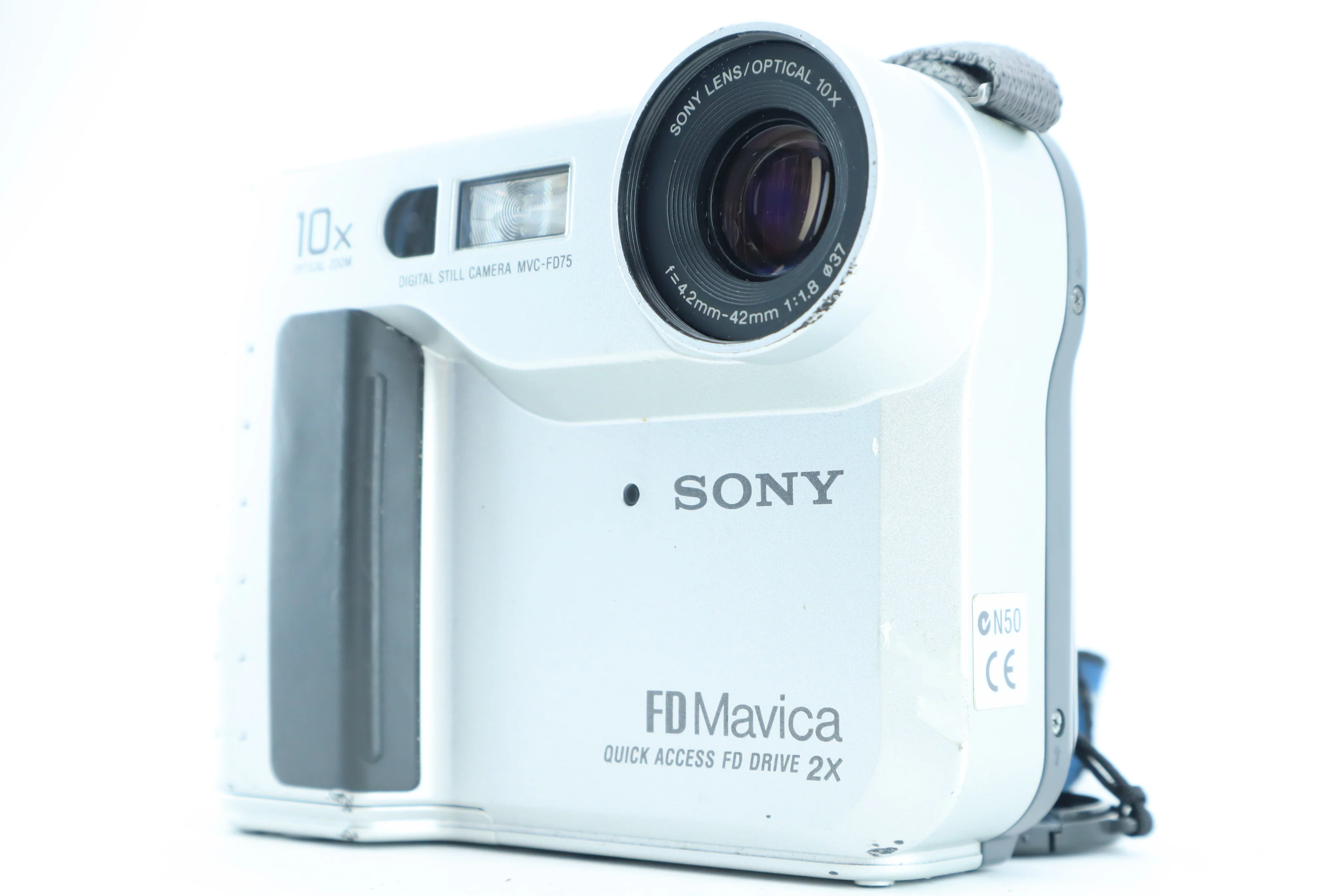 Sony FD Mavica with 4,2-42mm 1,8 - Image 3