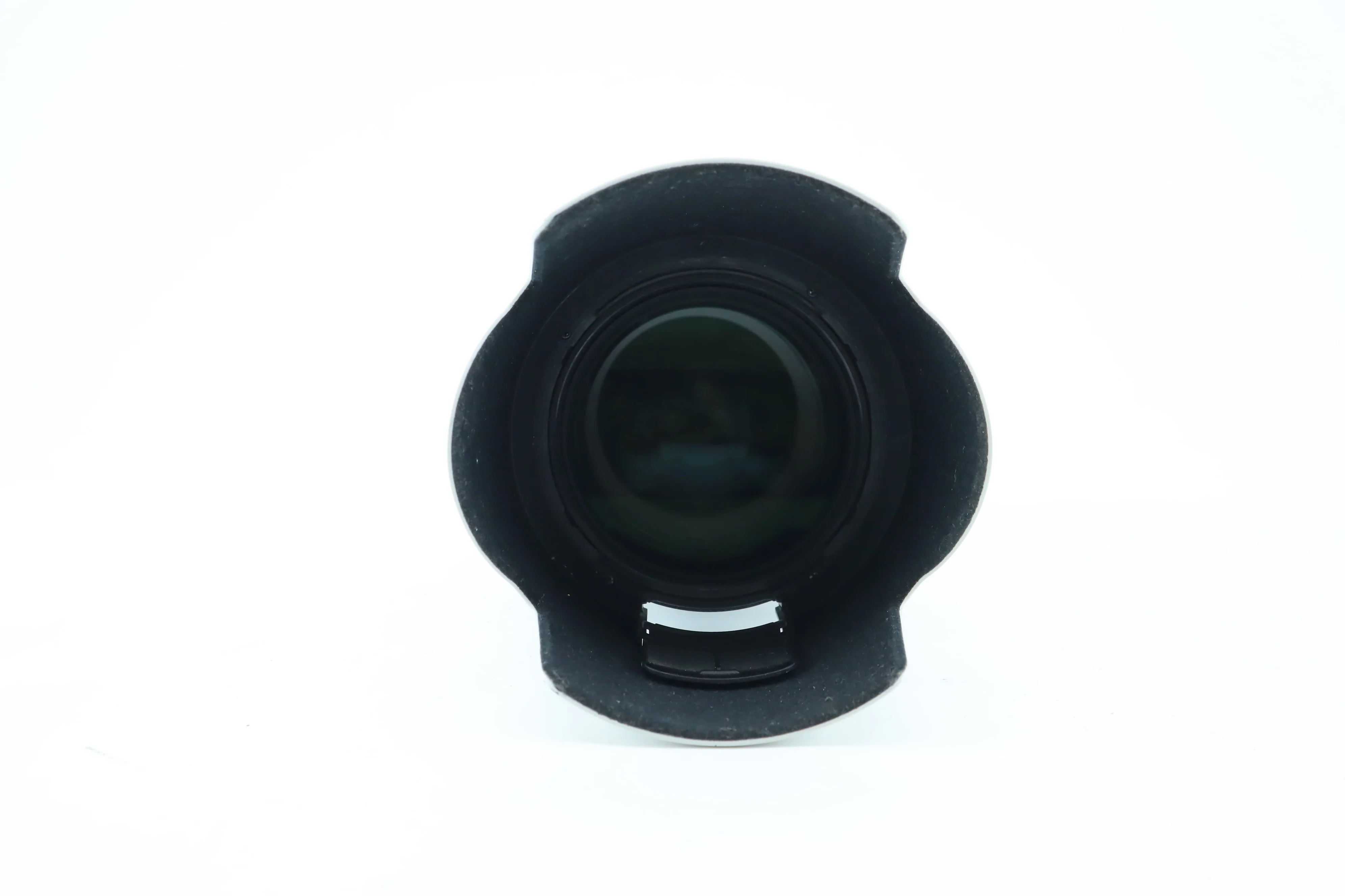 Sony FE 2.8 / 70-200mm GM OSS Lens - Image 5