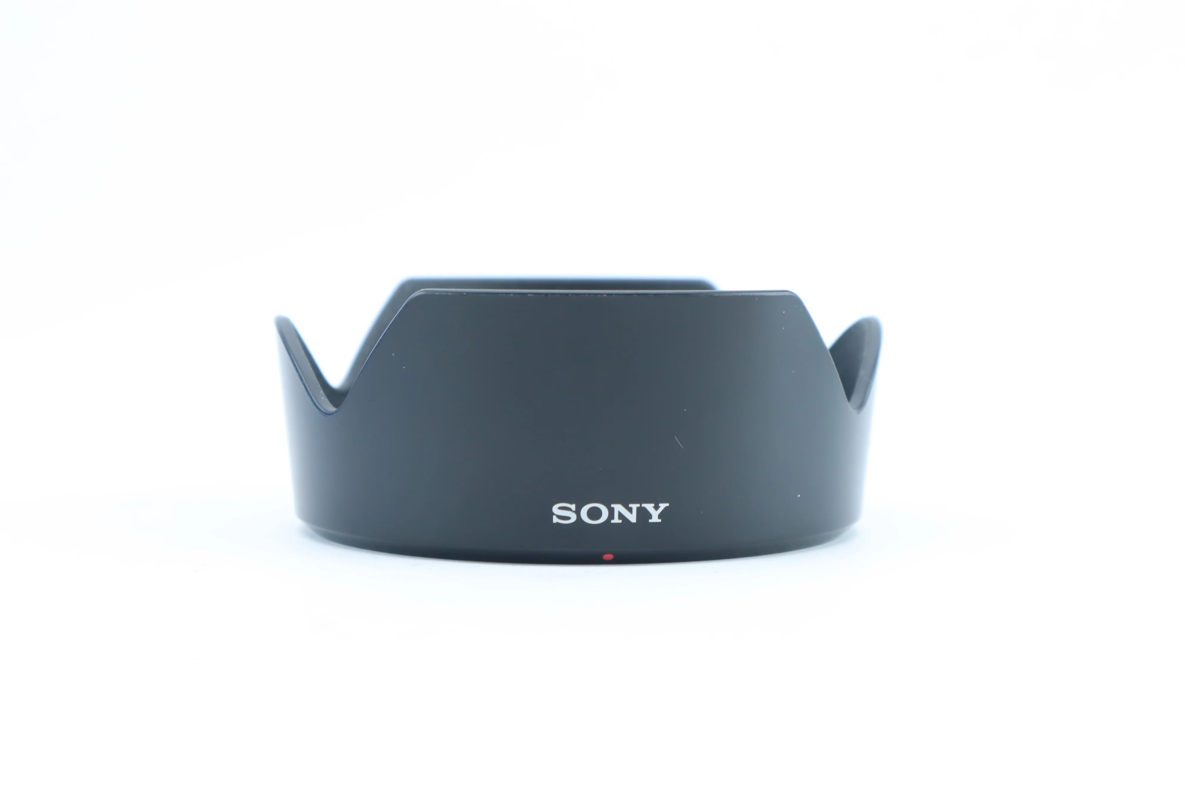 Sony FE 35mm f/1.8 – Compact Full-Frame Prime Lens for Sony E-Mount - Image 6
