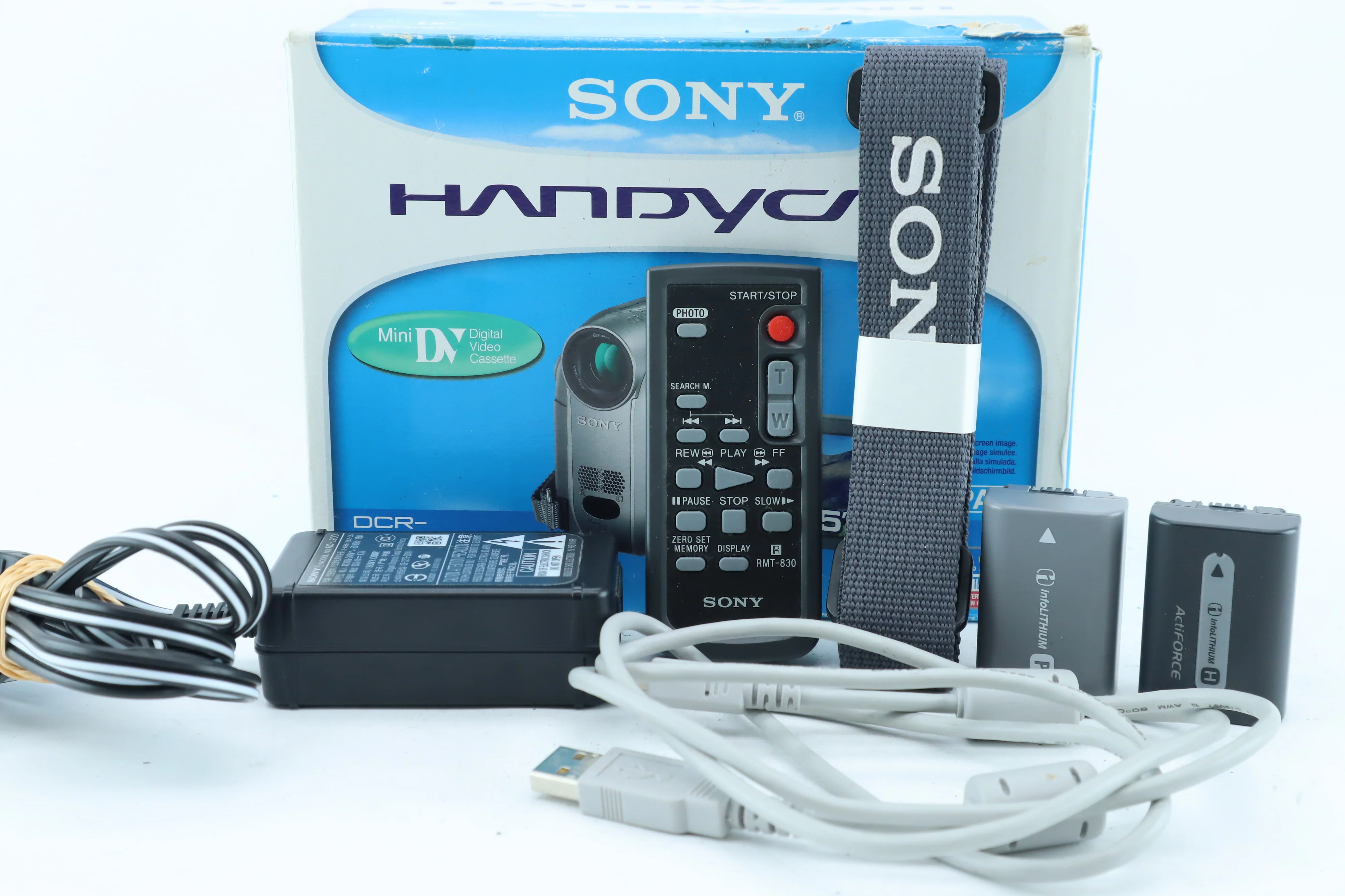 Sony handycam HC19E with 1,8/2,3-46mm - Image 5